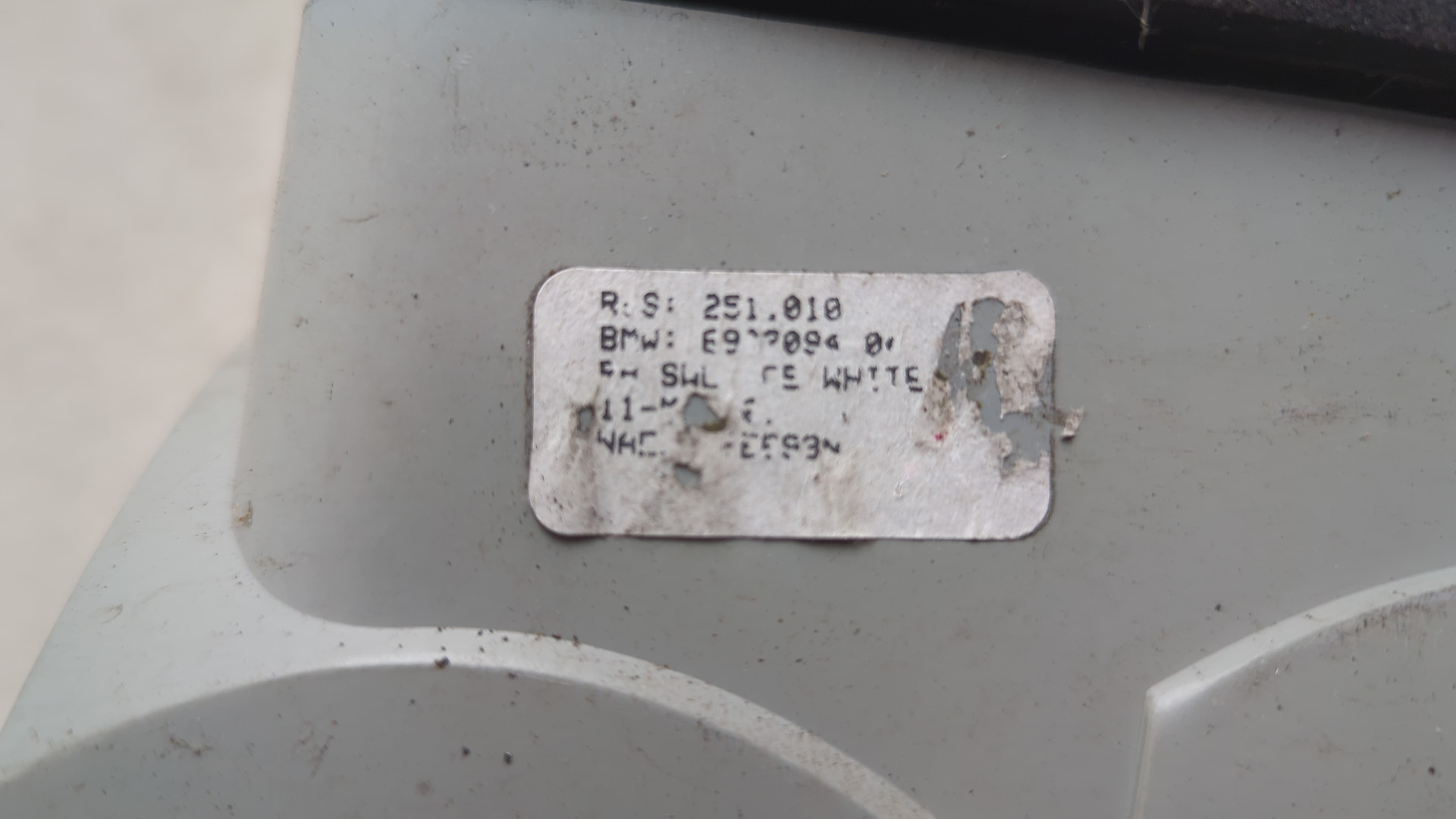 Фонарь задний правый