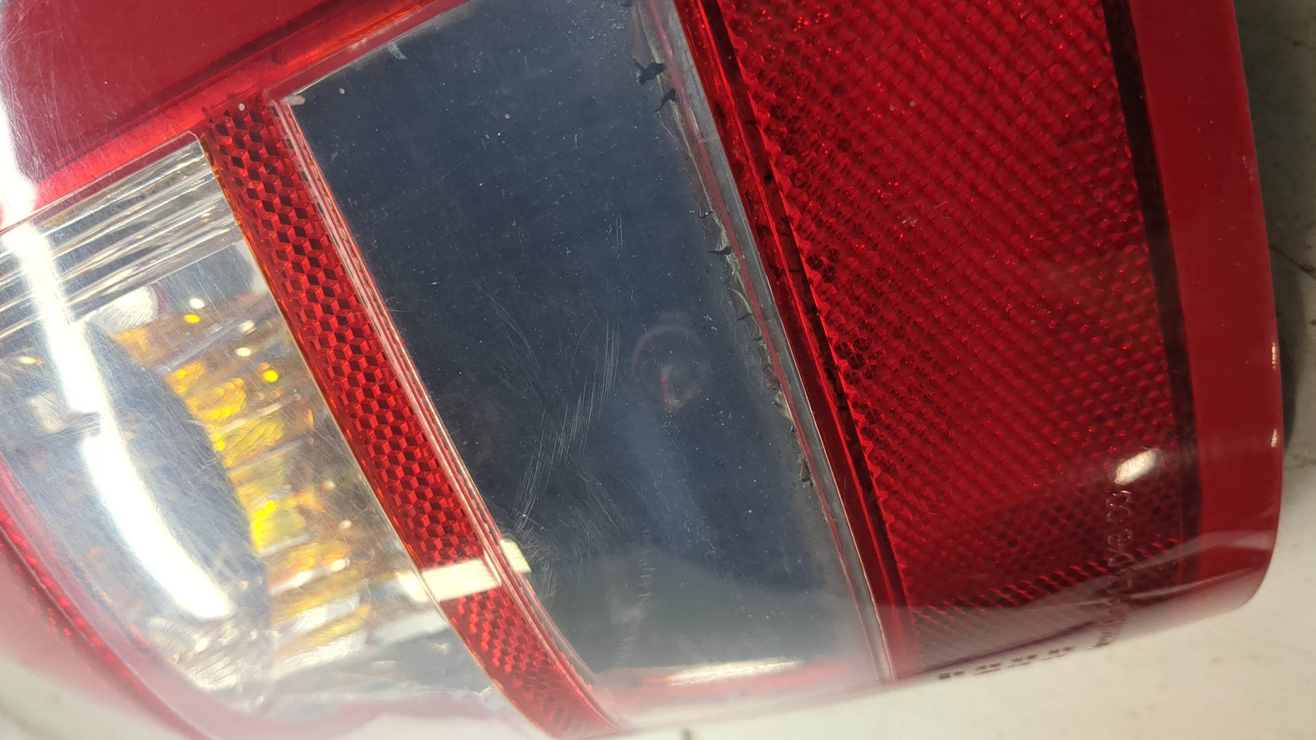 Фонарь задний левый