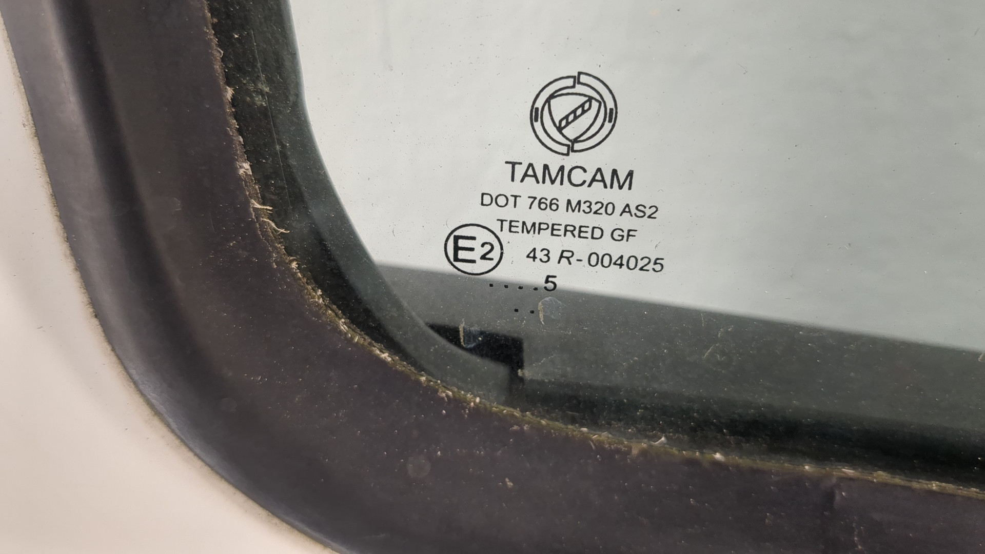 Дверь передняя правая