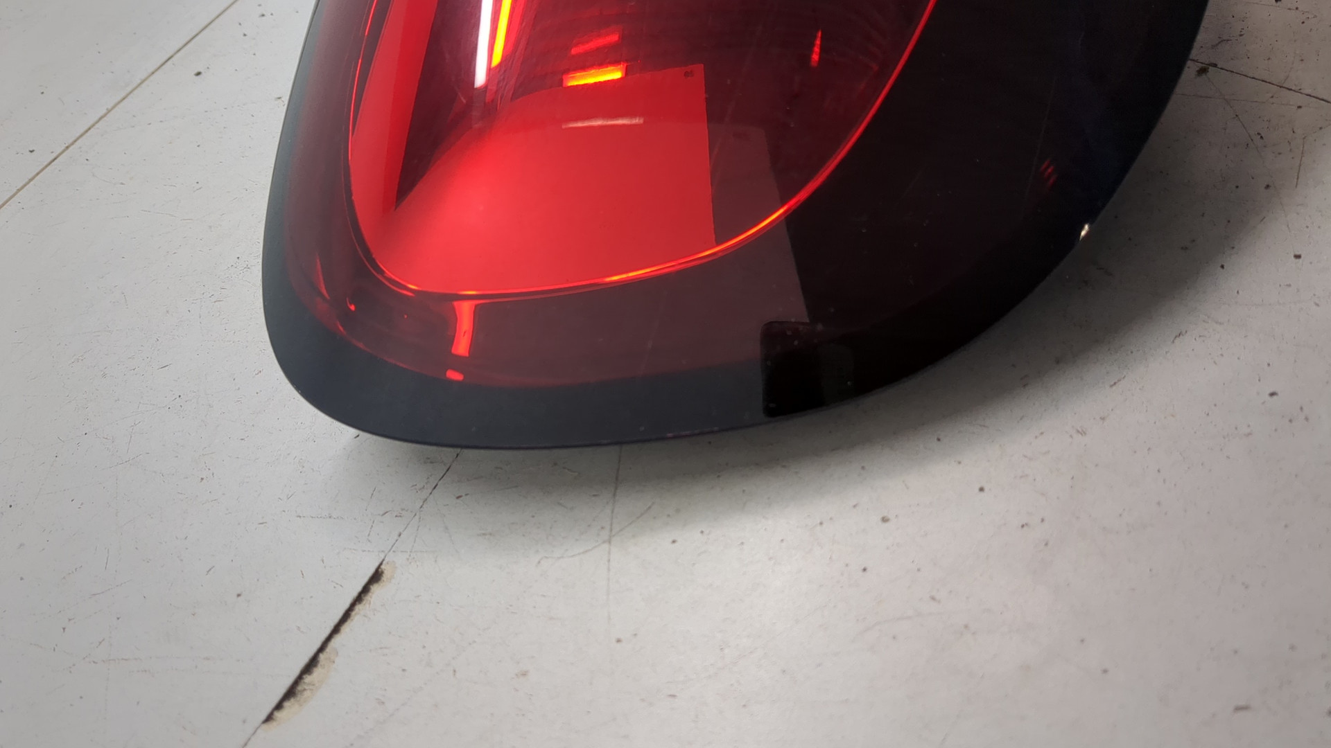 Фонарь задний левый