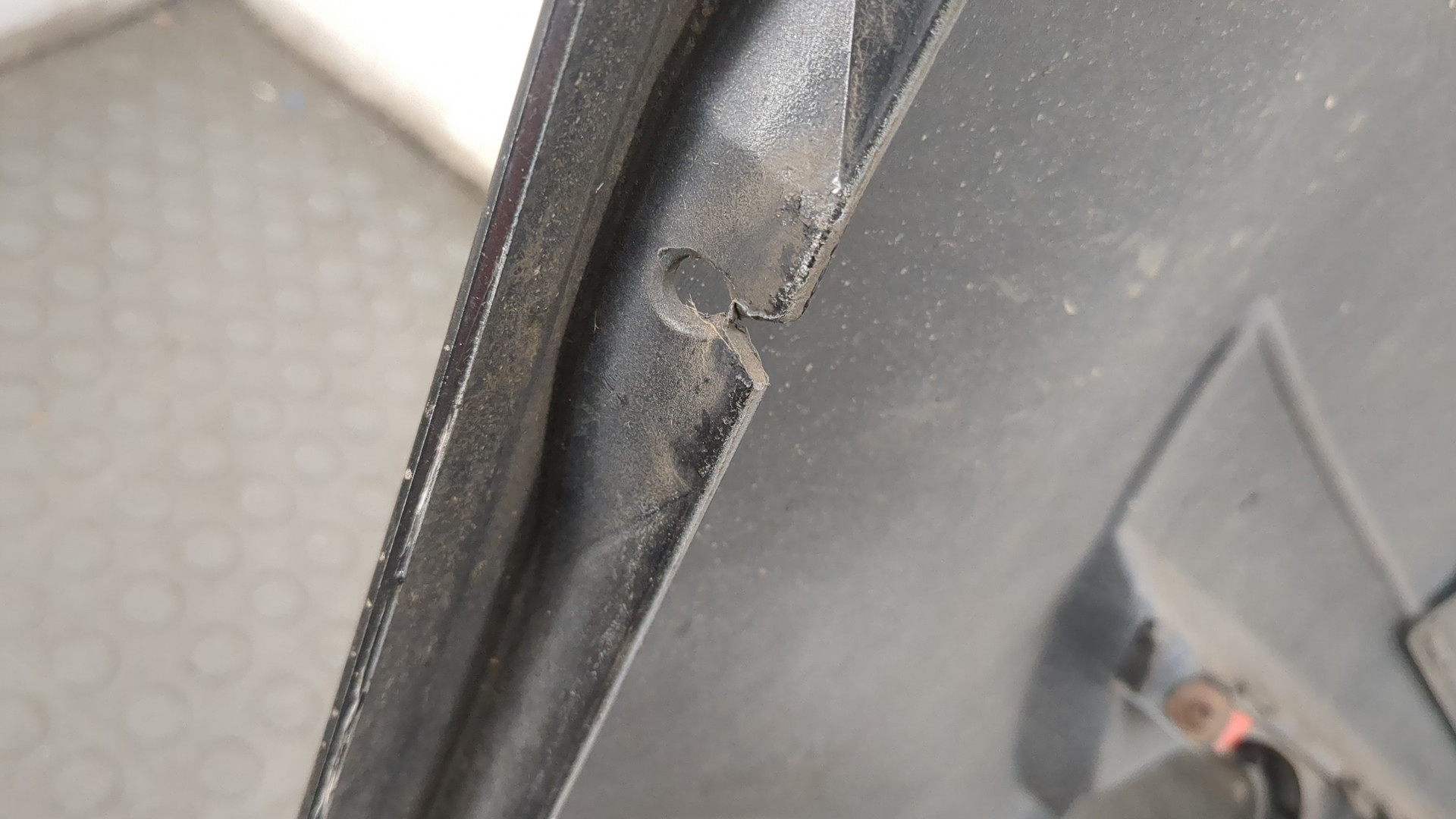 Бампер передний