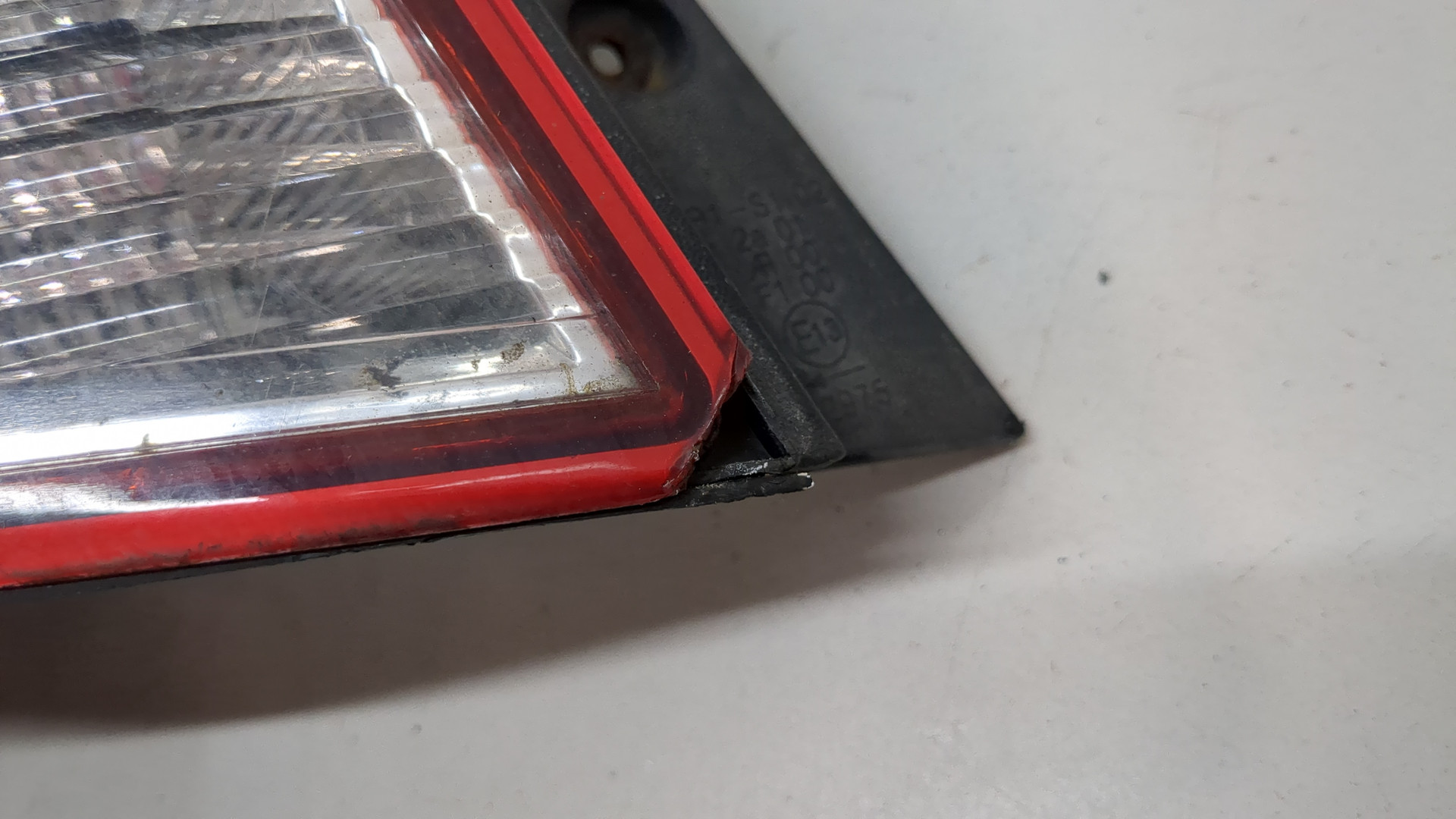 Фонарь задний левый