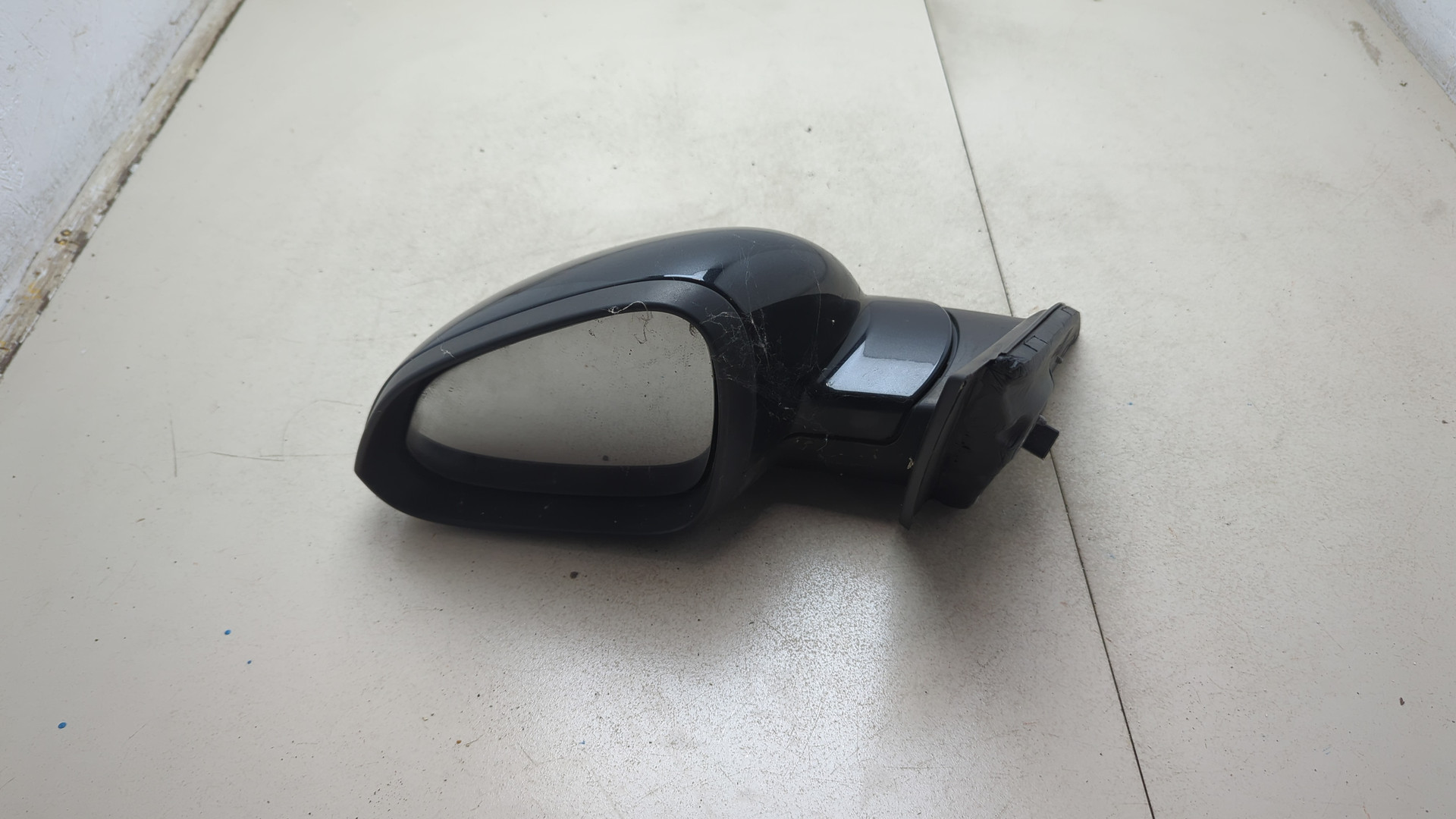 Зеркало левое электрическое