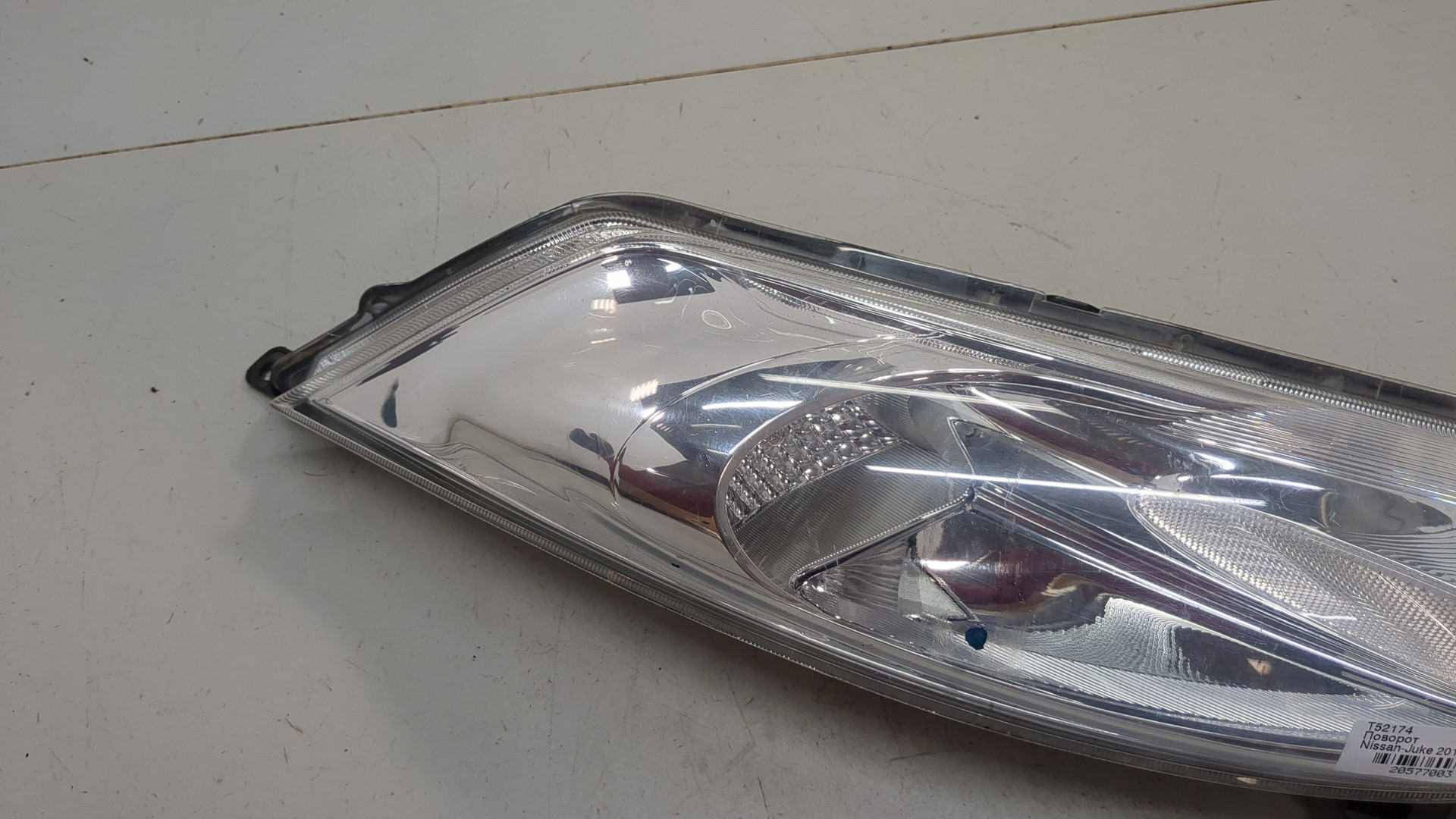 Повторитель на крыло правый