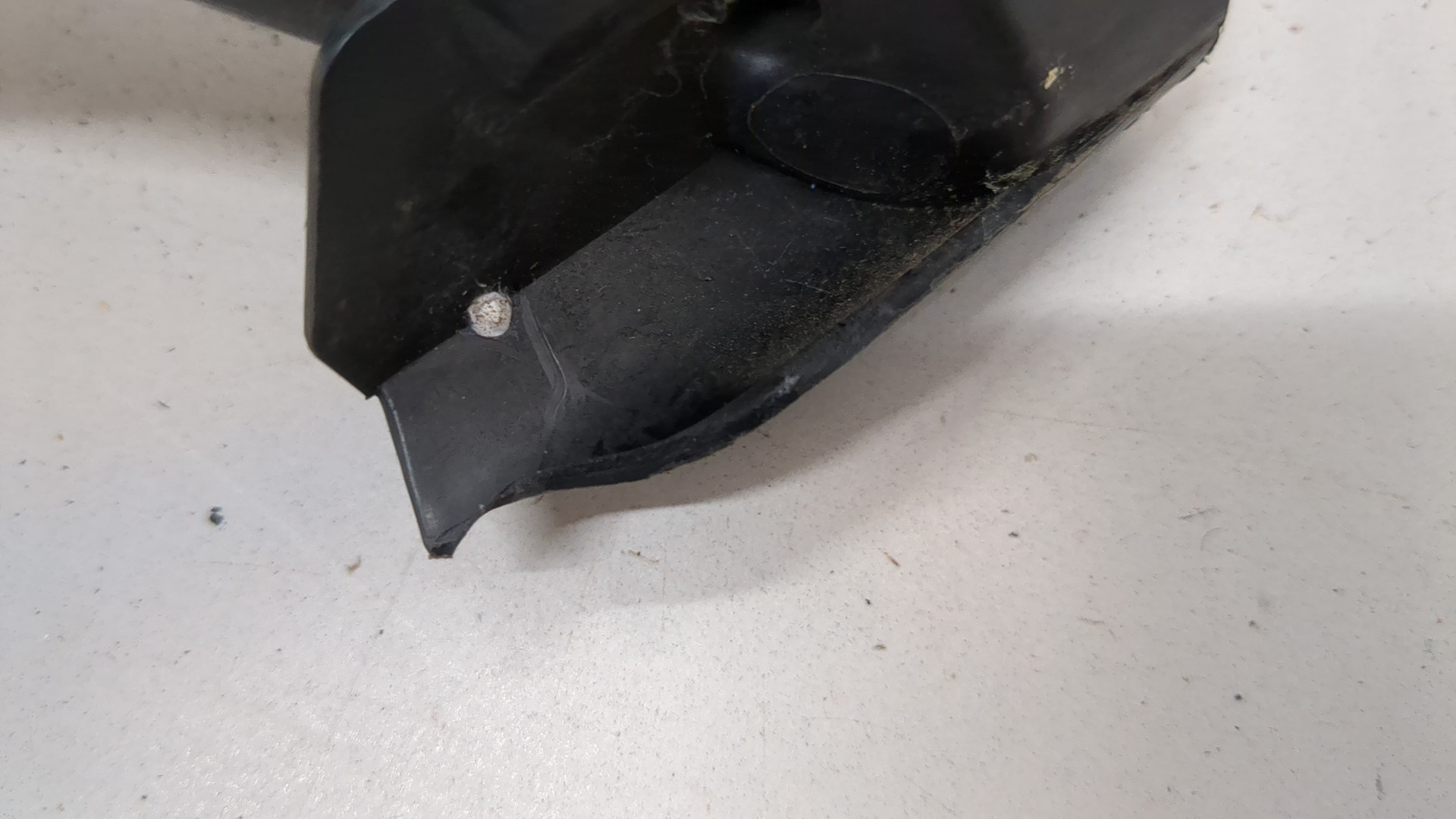 Повторитель на крыло правый