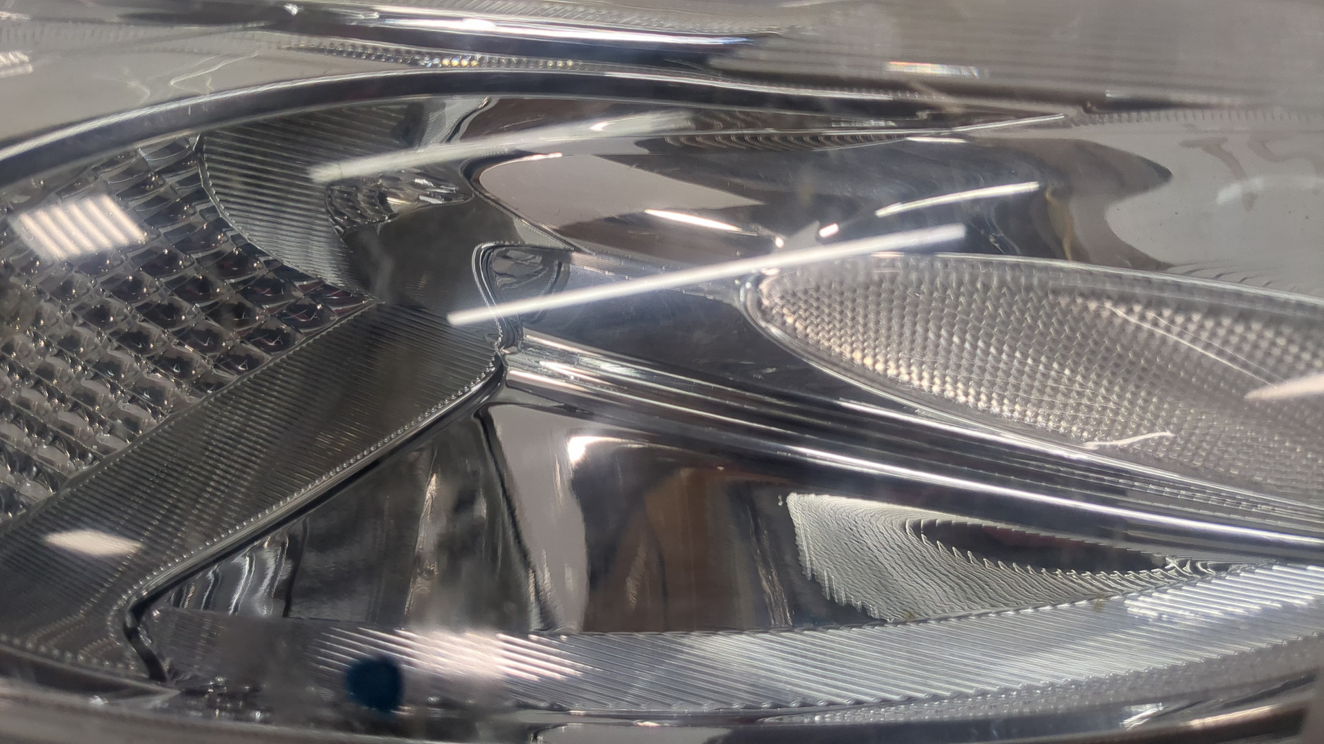 Повторитель на крыло правый