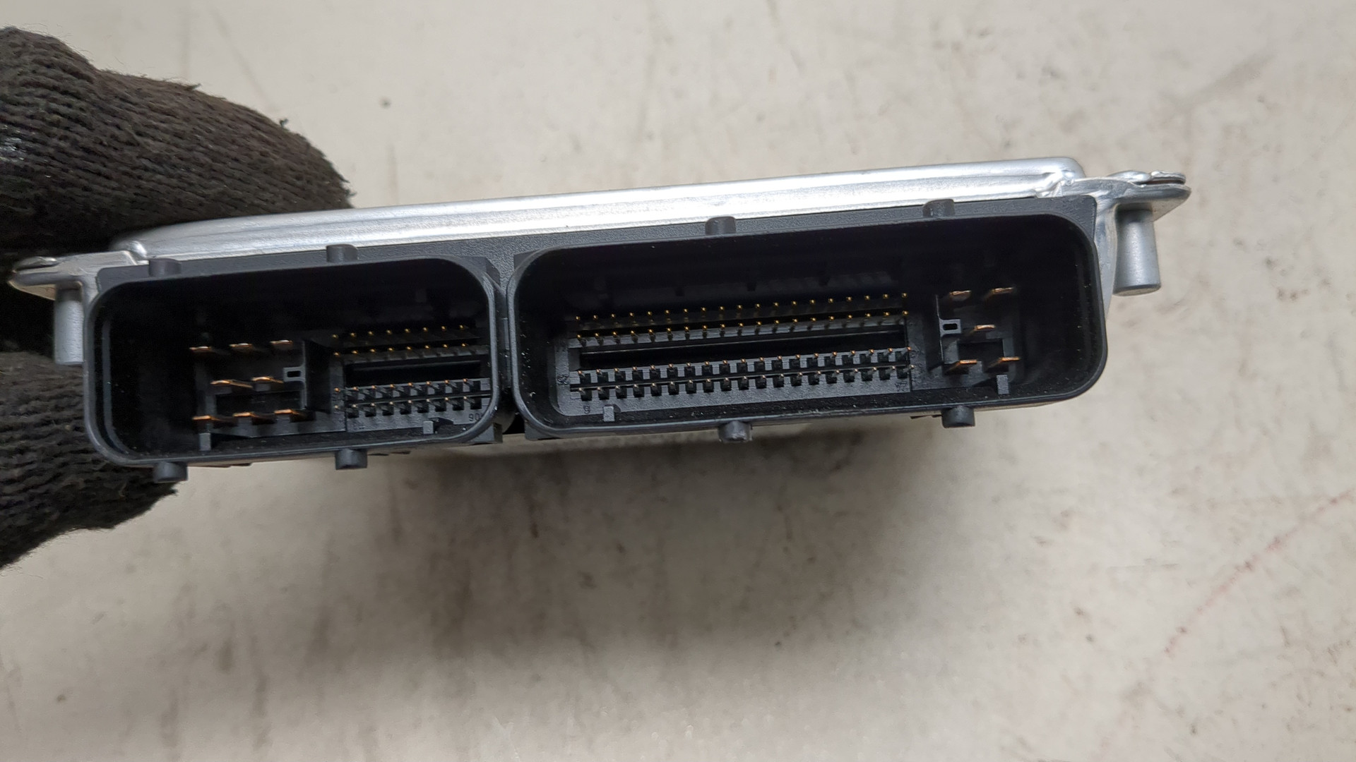 Блок управления подвеской