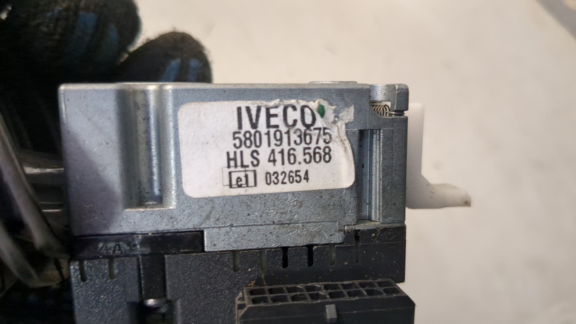 Переключатель подрулевой