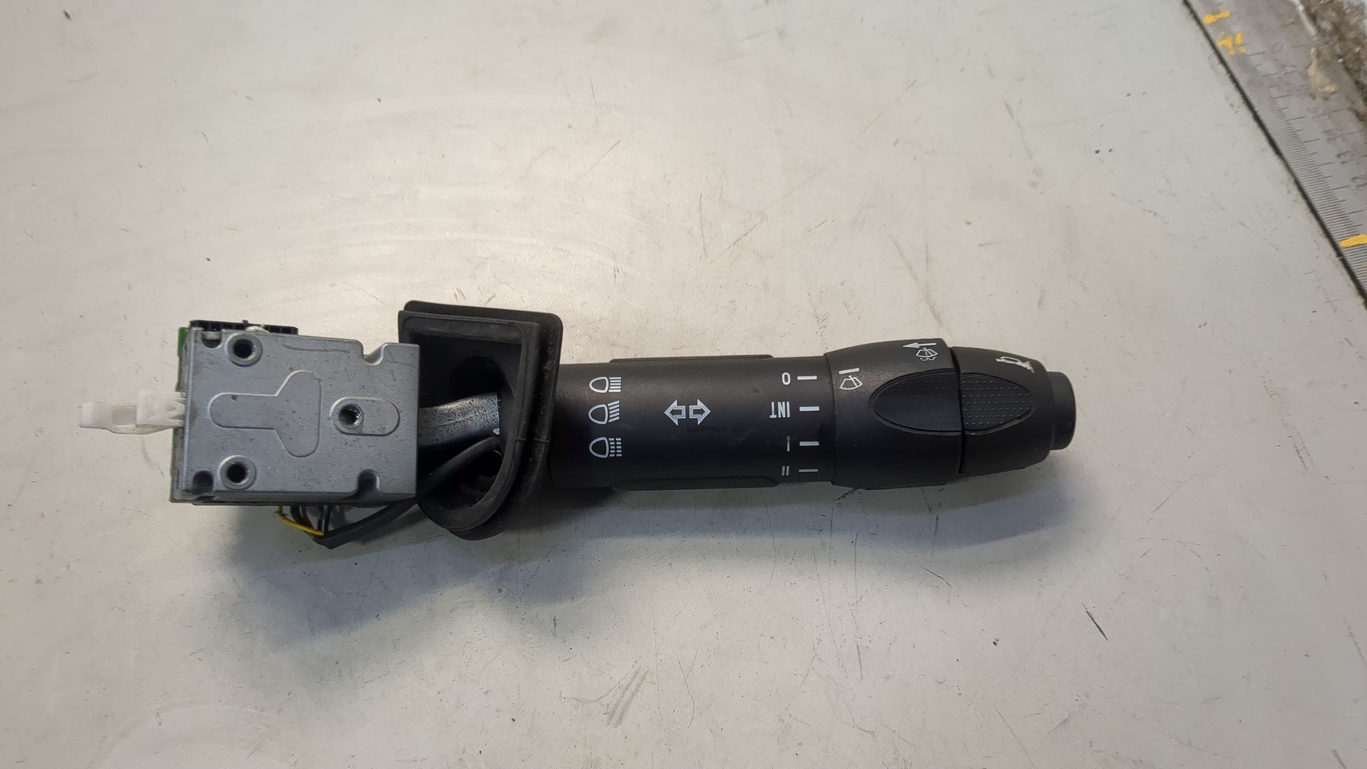 Переключатель подрулевой