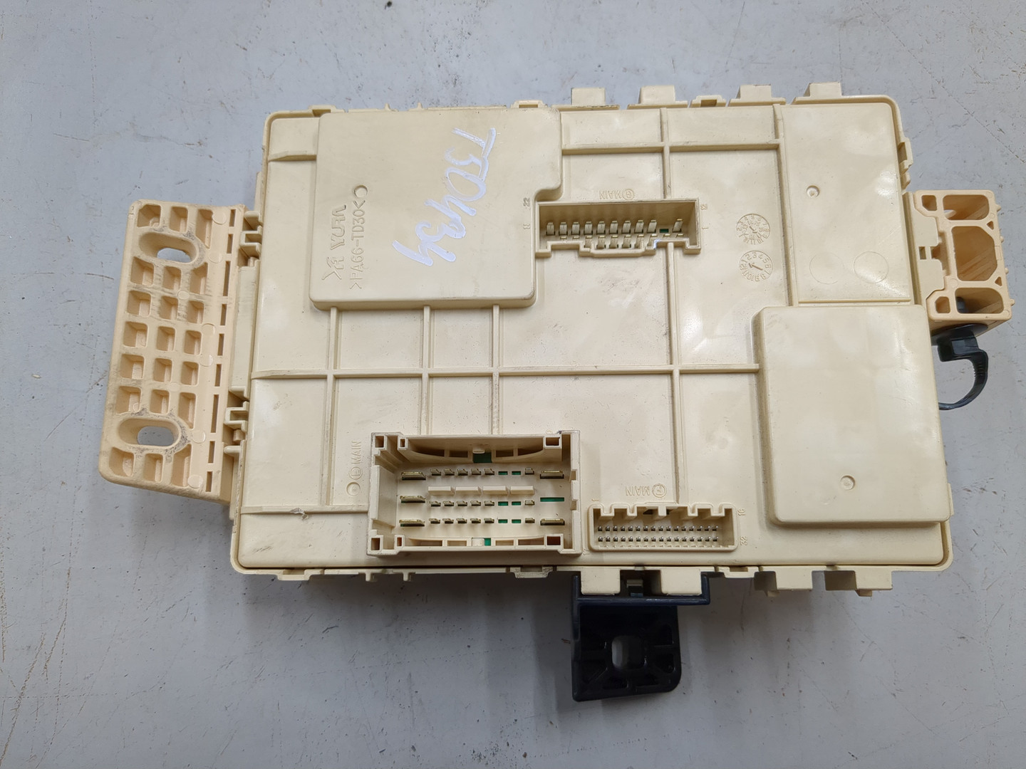 Блок предохранителей