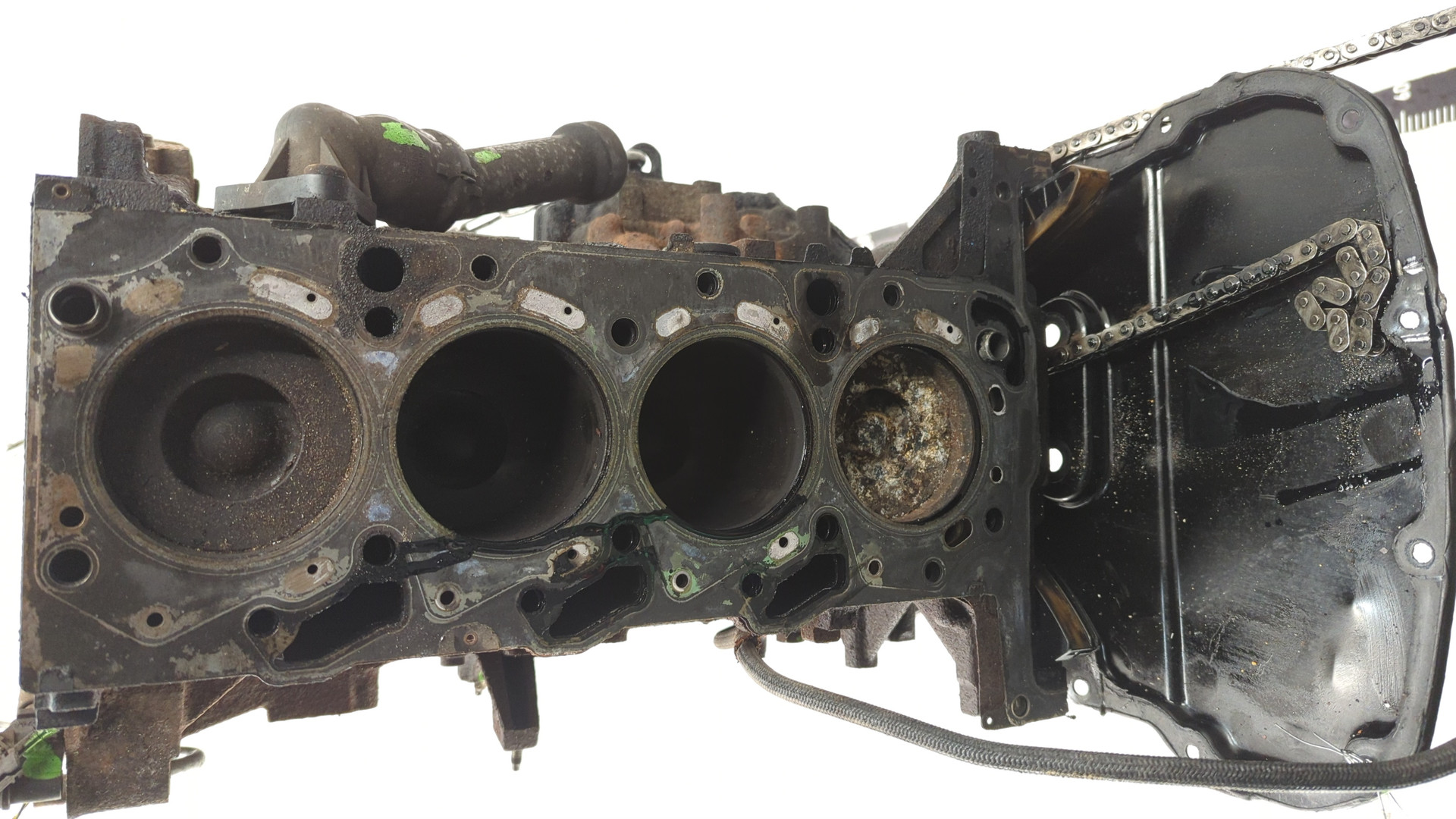 Блок двигателя