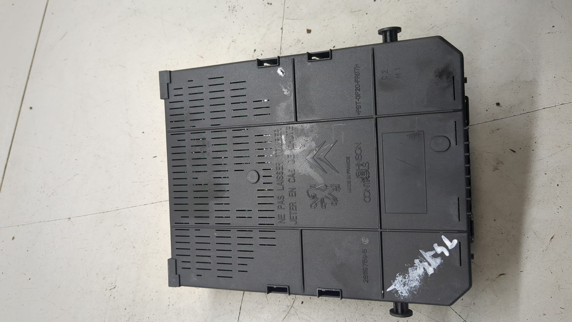 Блок предохранителей