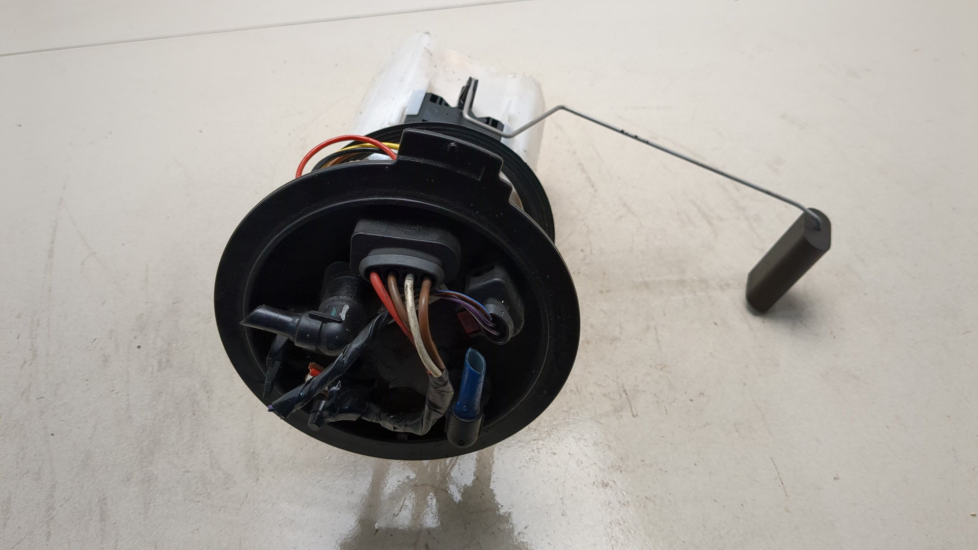 Насос топливный электрический