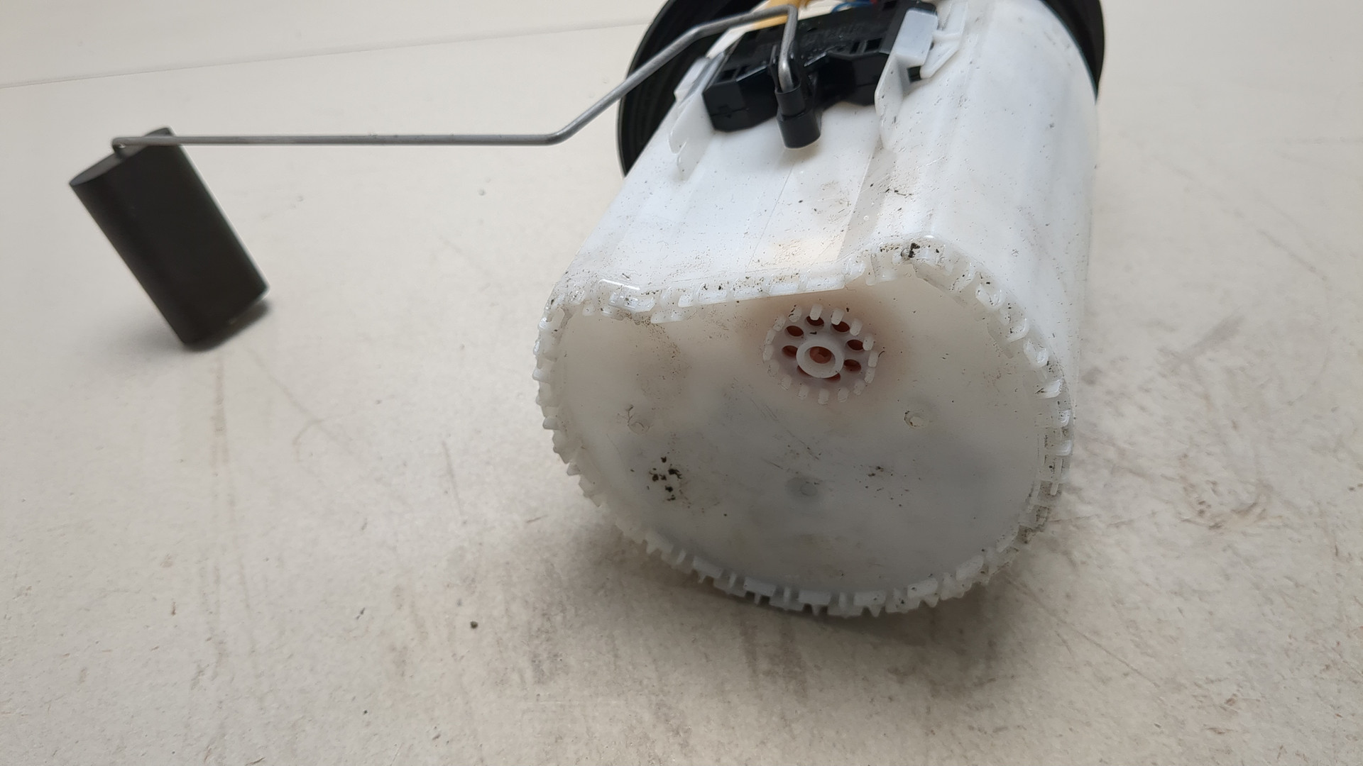 Насос топливный электрический