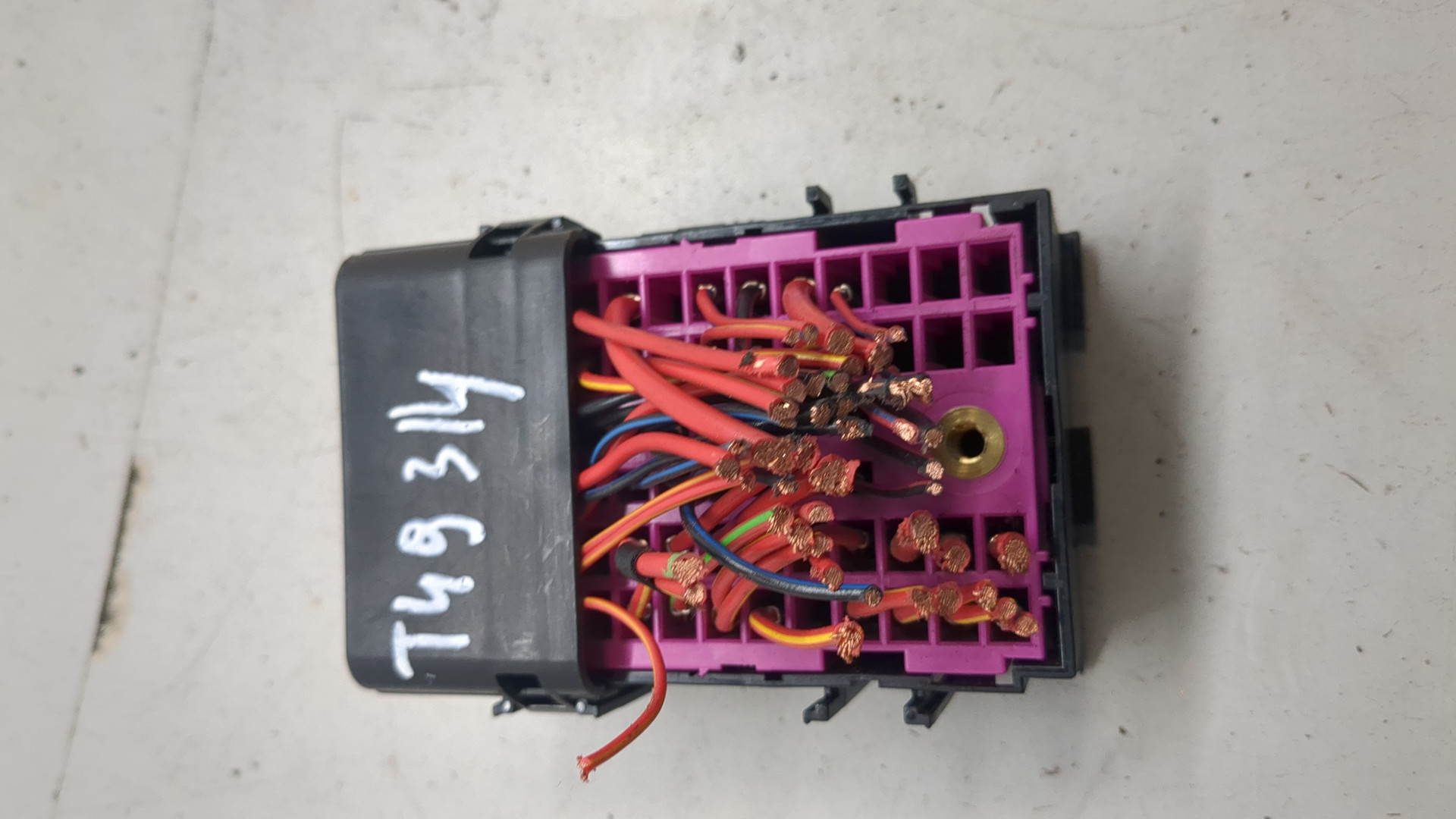 Блок предохранителей