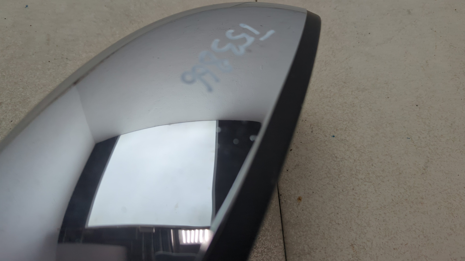 Зеркало правое электрическое