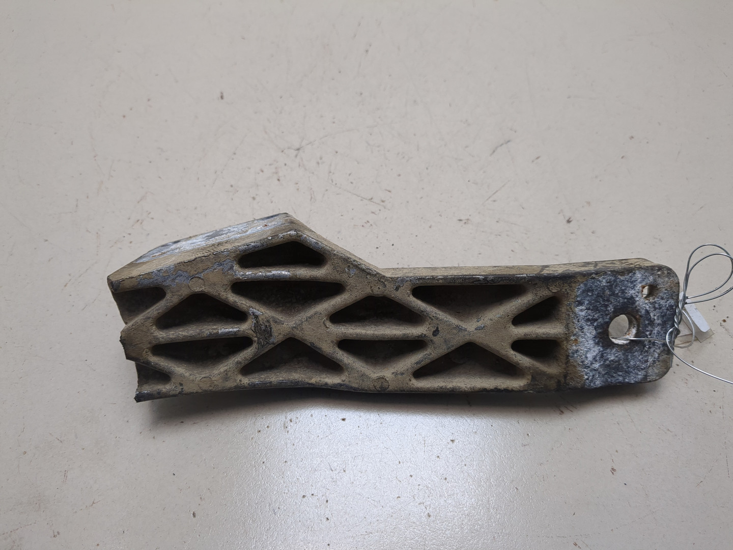 Кронштейн редуктора