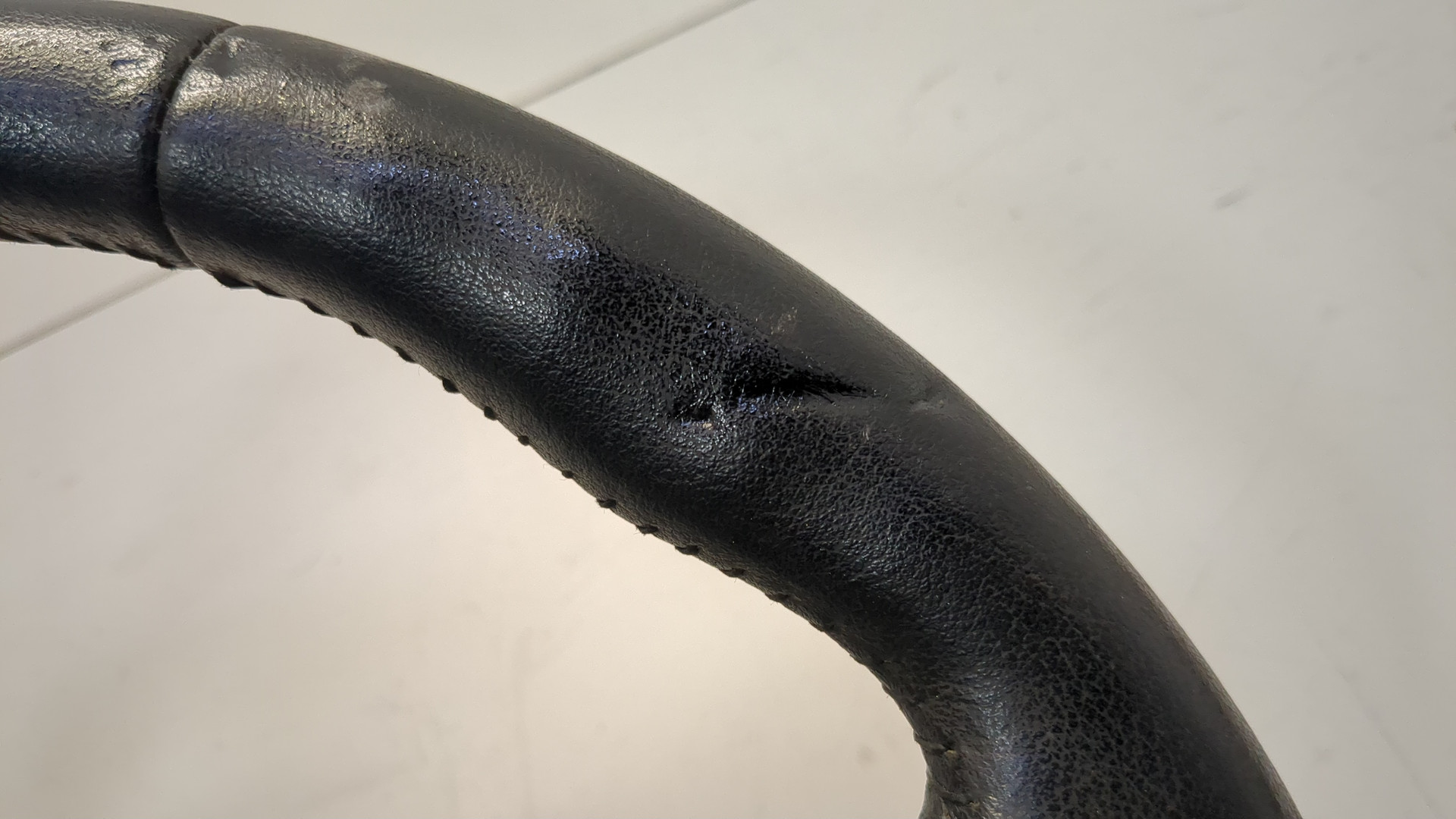 Рулевое колесо (руль)