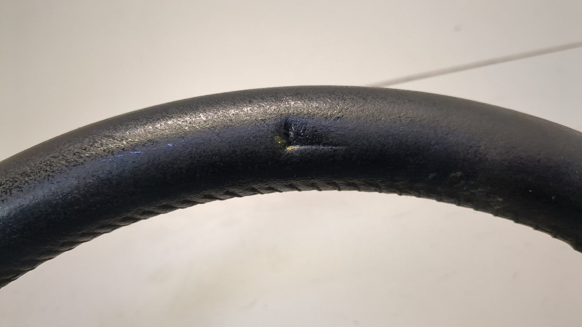 Рулевое колесо (руль)