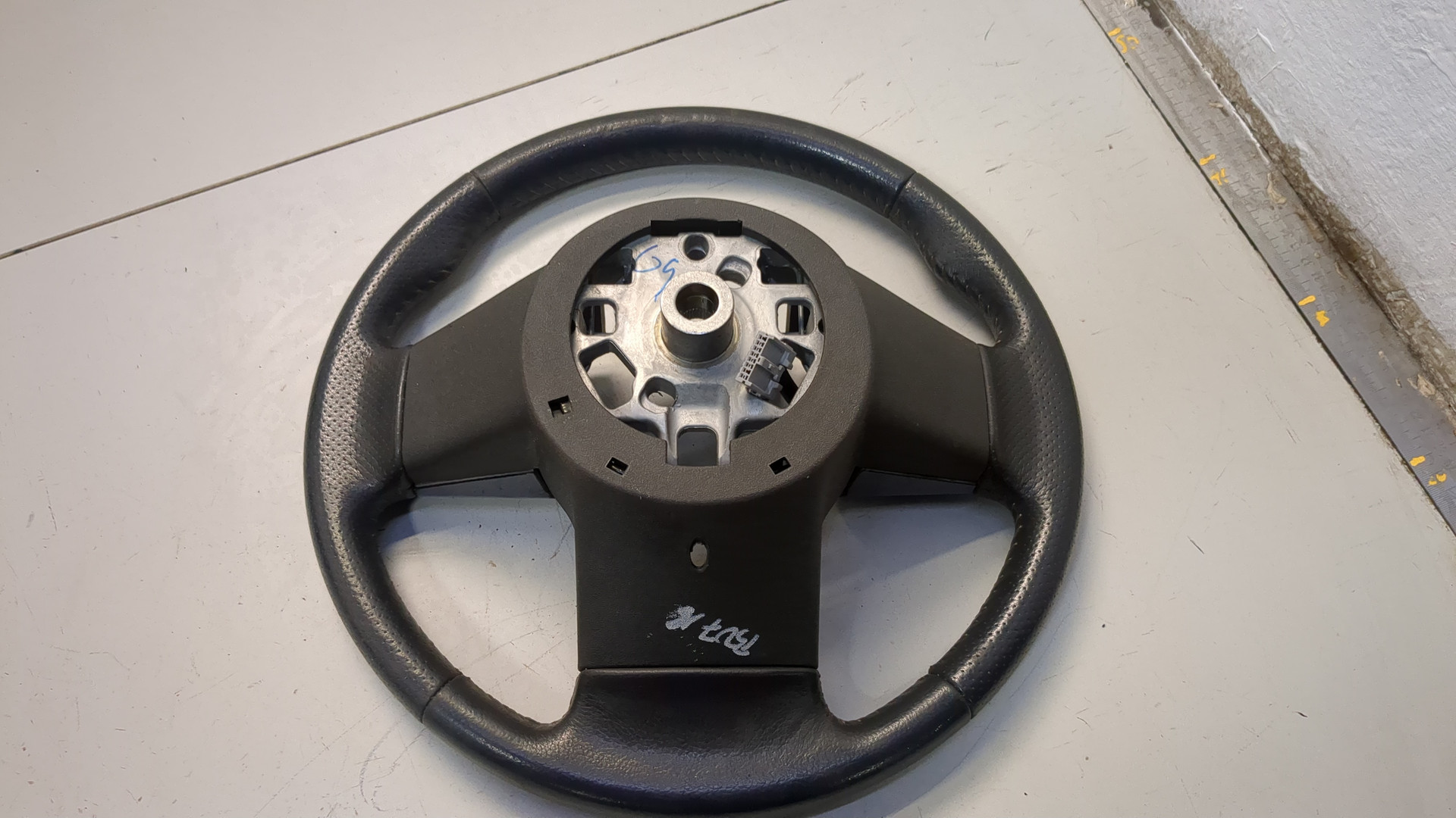 Рулевое колесо (руль)