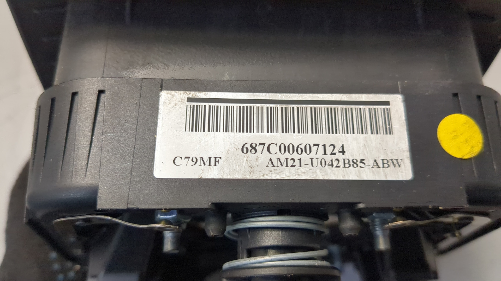 Подушка безопасности в рулевое колесо