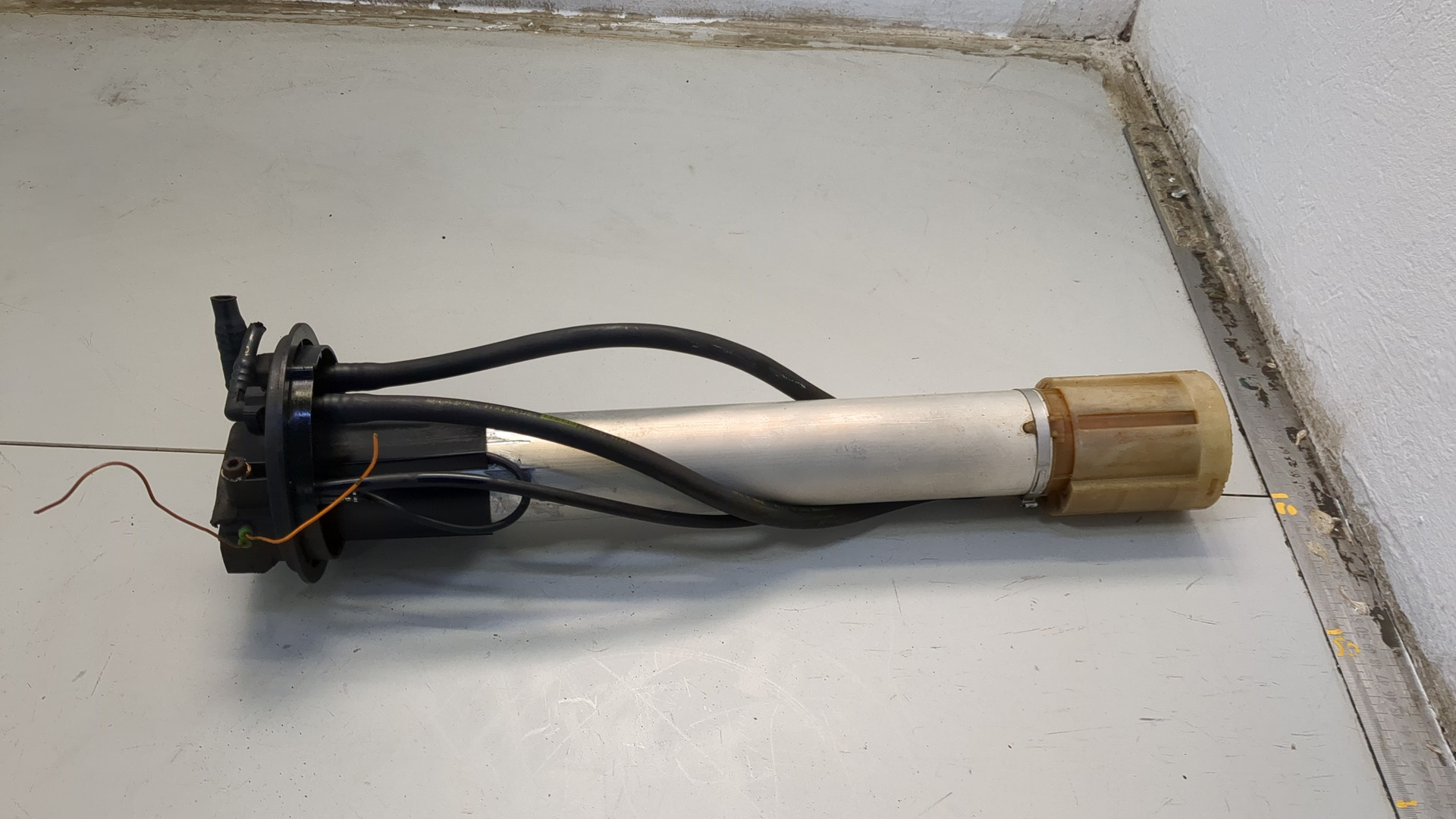 Датчик уровня топлива