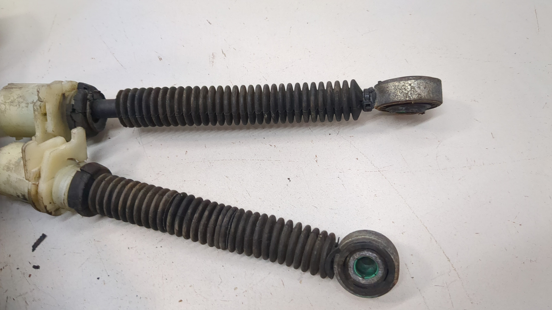 Кулиса МКПП / АКПП