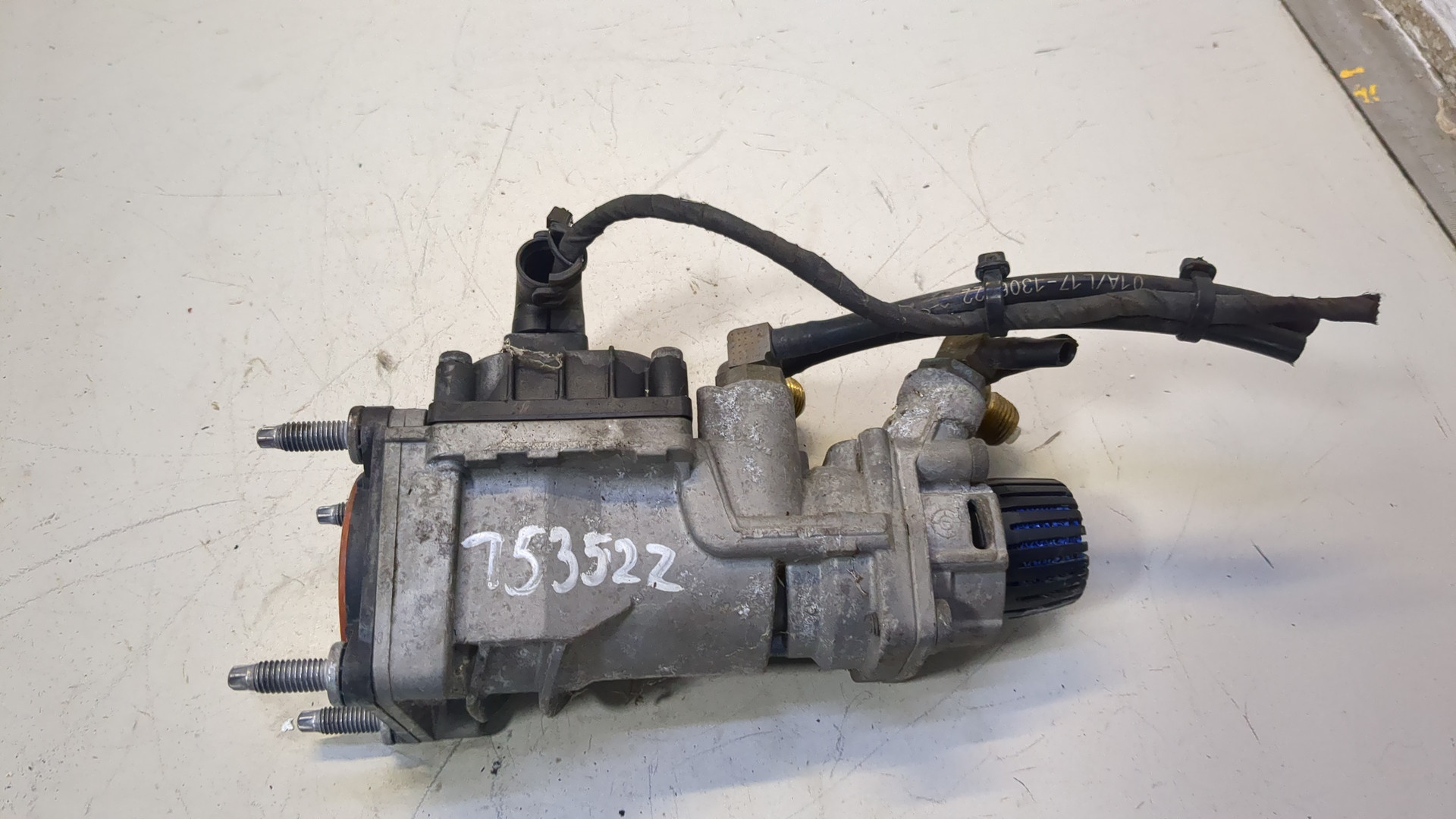 Кран тормозной главный