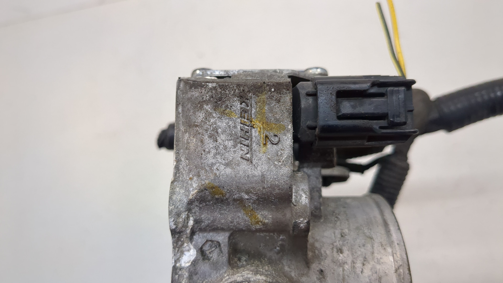 Заслонка дроссельная электрическая