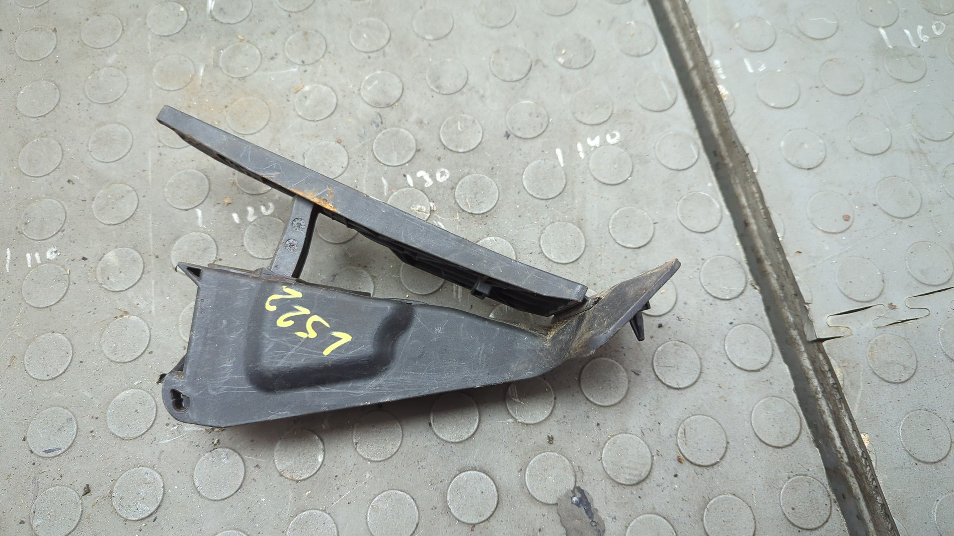 Педаль газа