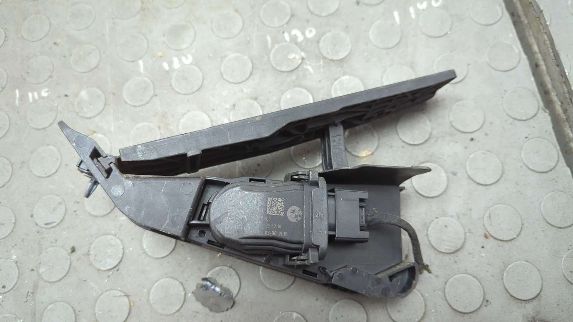 Педаль газа