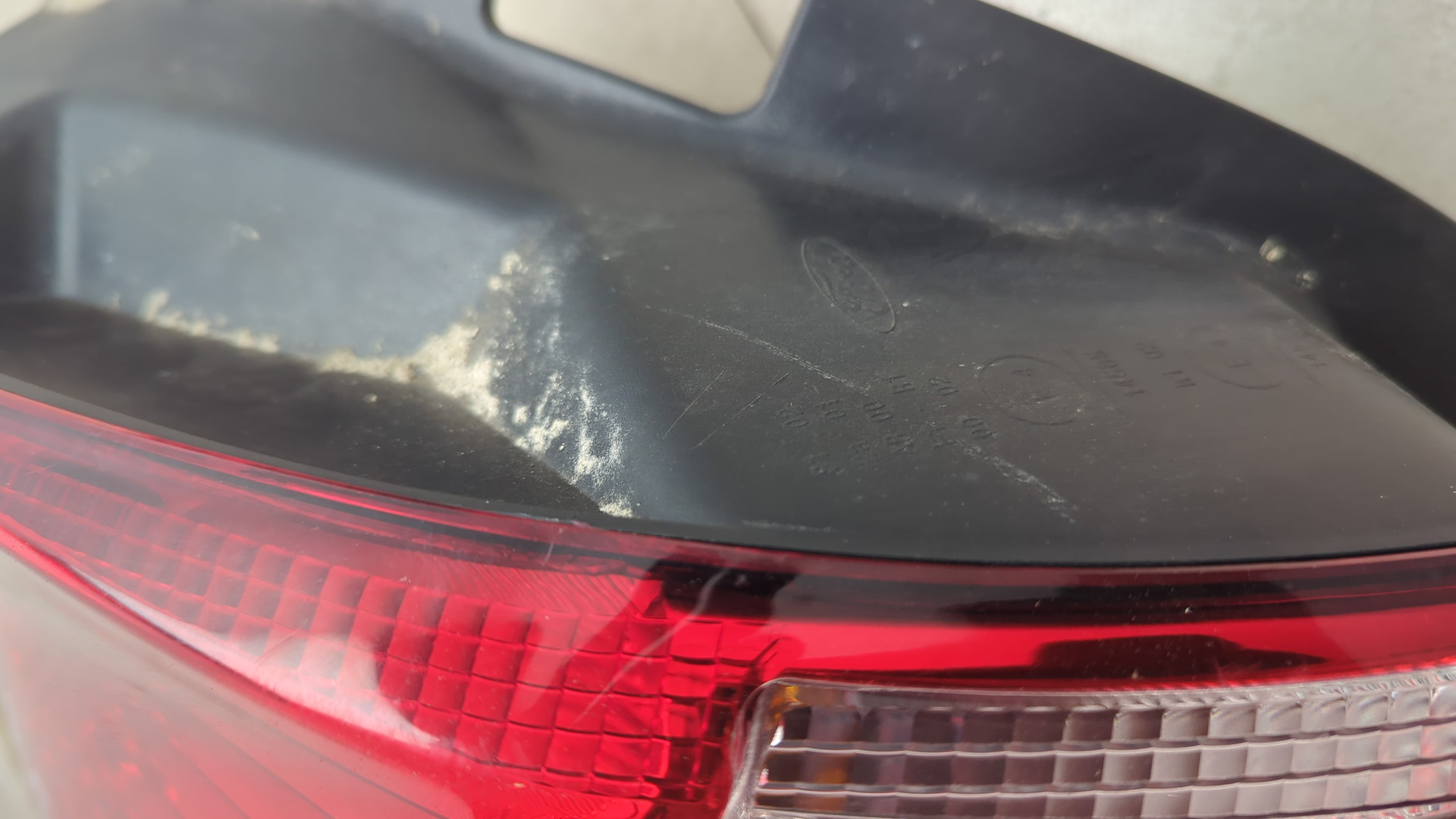 Фонарь задний левый