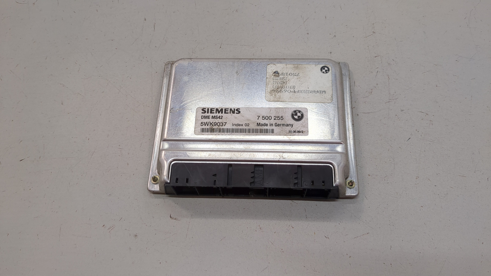 Блок управления двигателем