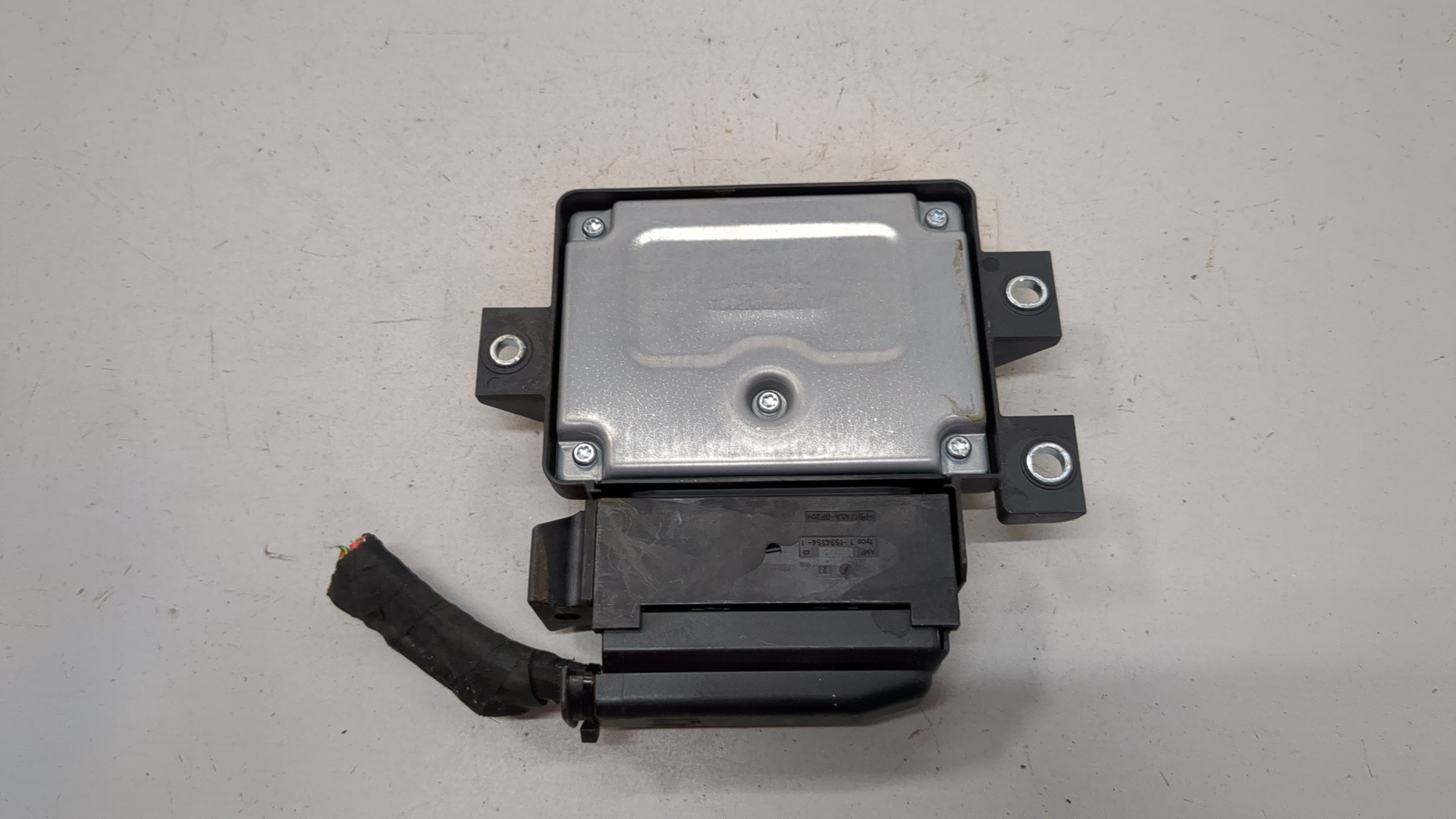 Блок управления парковочным тормозом