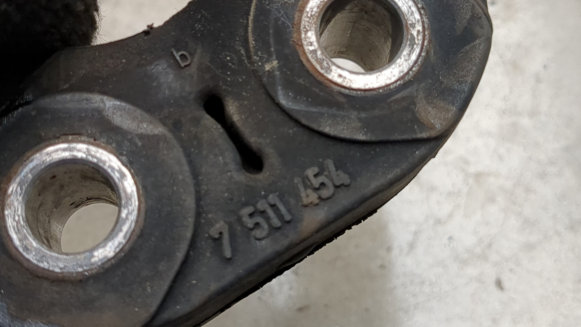 Муфта эластичная карданного вала