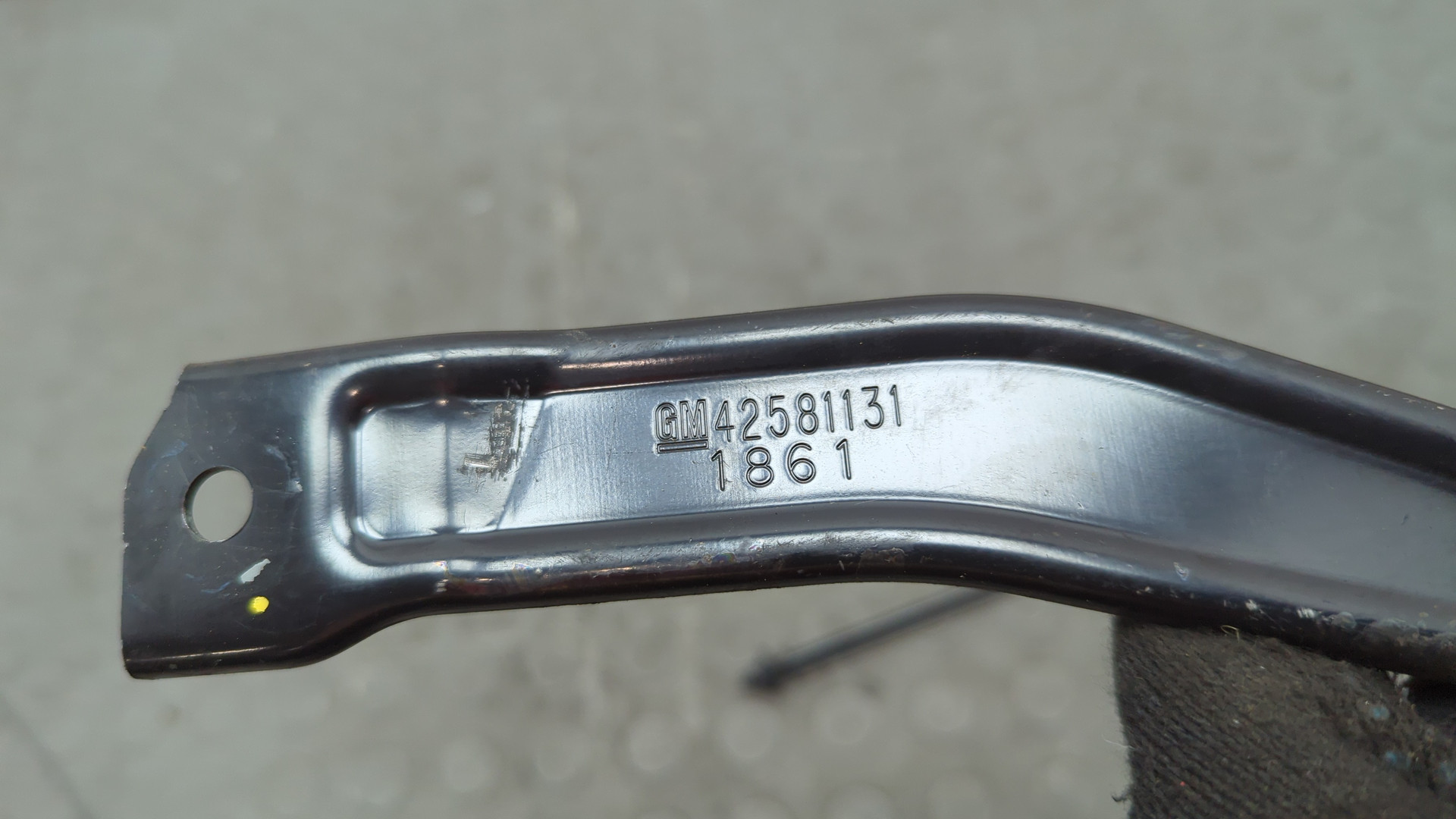 Кронштейн (сопут. товар)