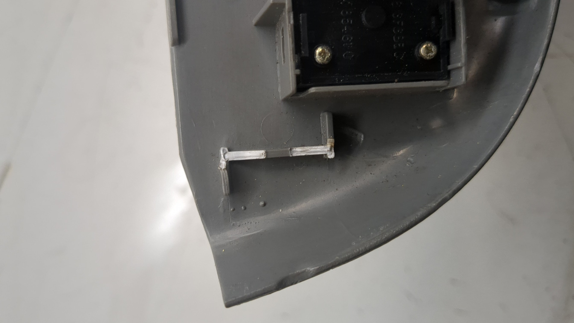 Кнопка стеклоподъемника