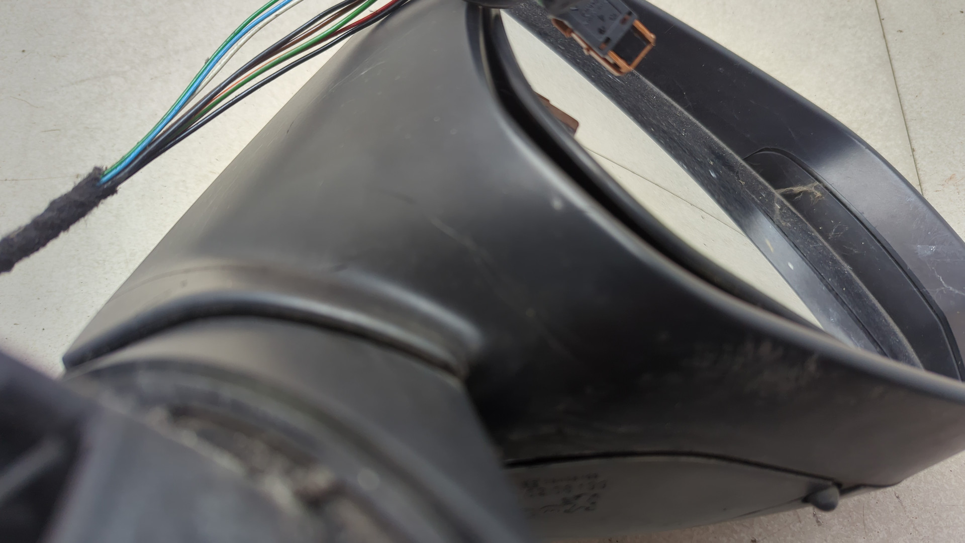 Зеркало правое электрическое