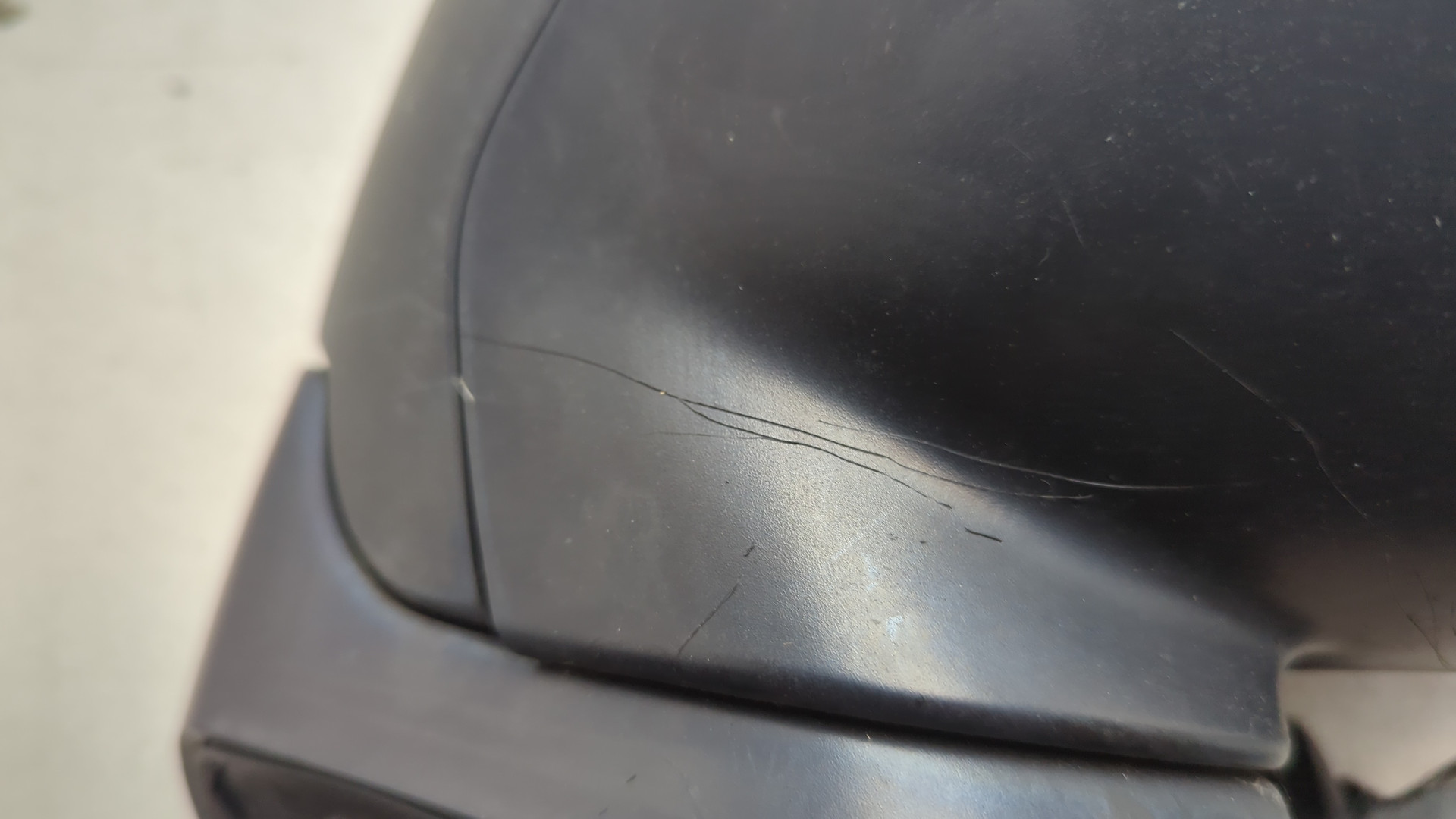 Зеркало правое электрическое