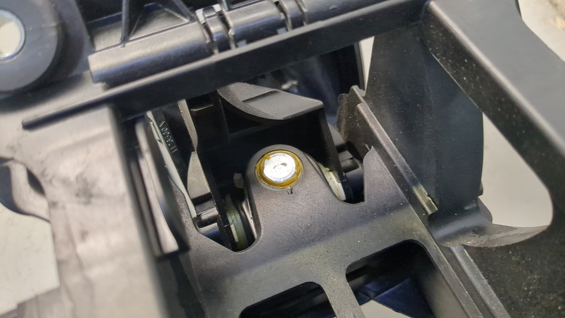 Кулиса МКПП / АКПП