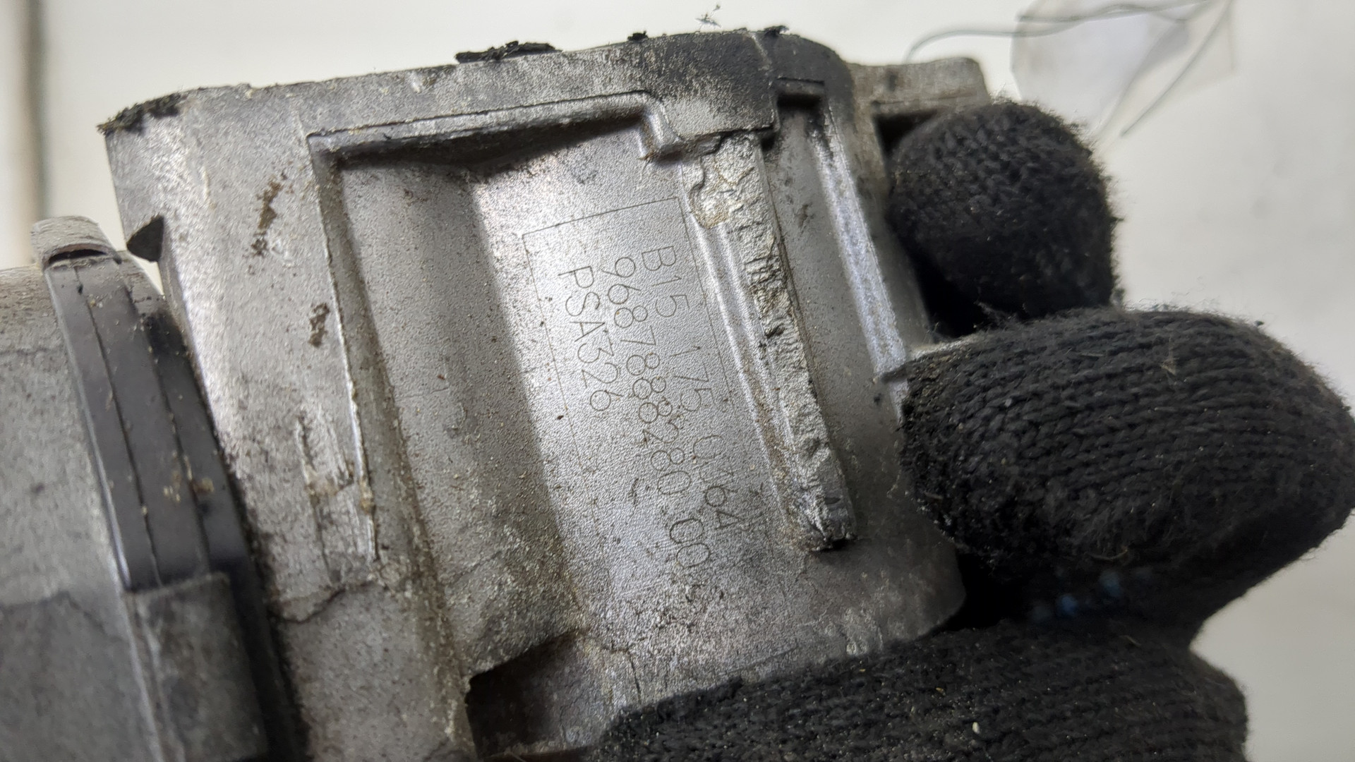 Заслонка дроссельная электрическая