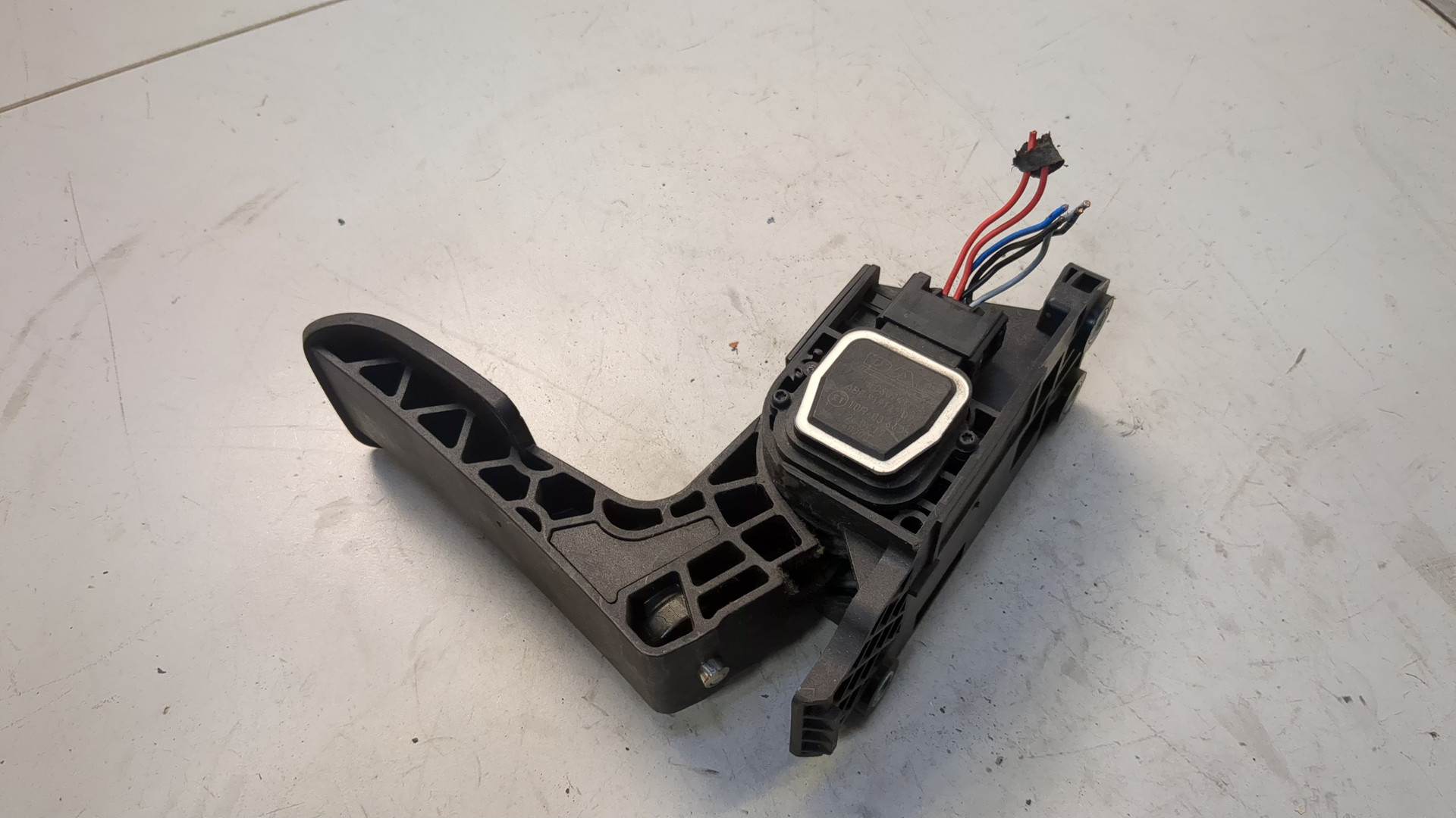 Педаль газа