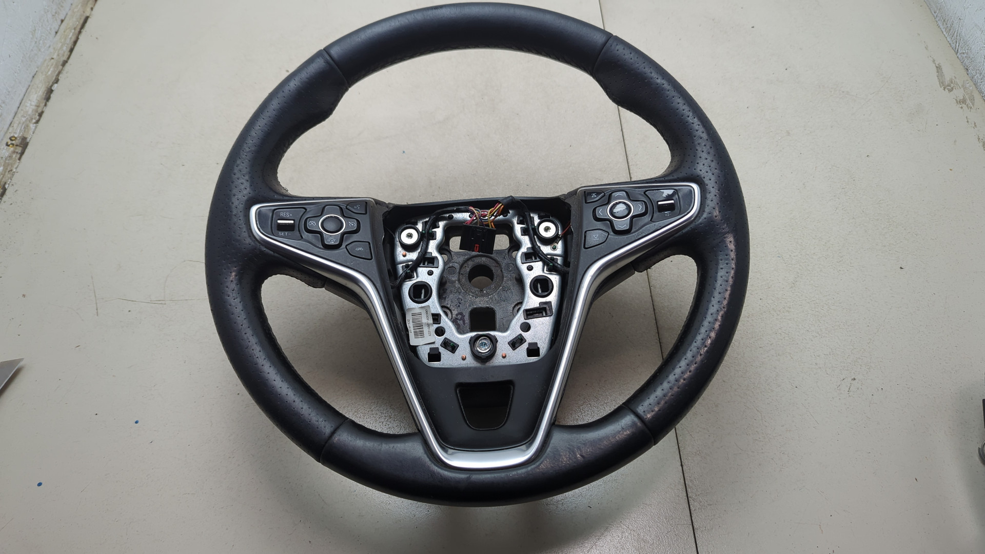 Рулевое колесо (руль)