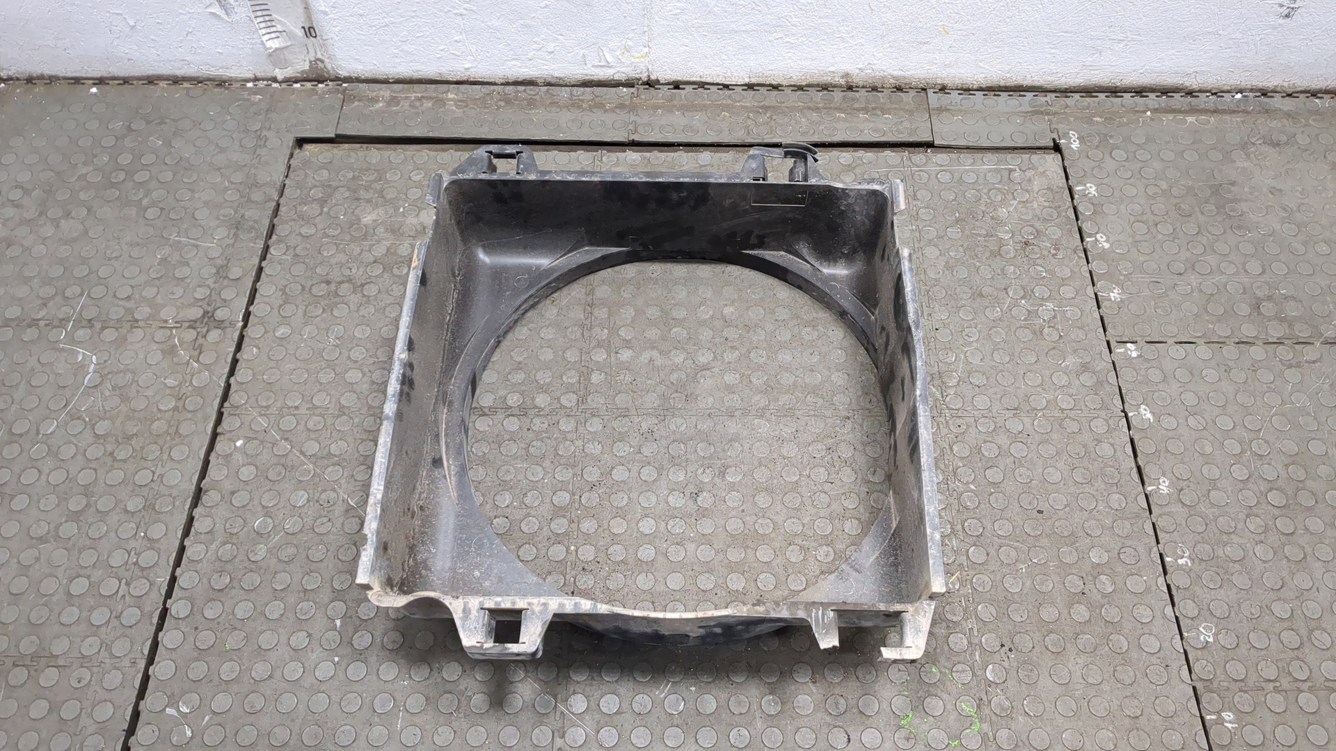 Диффузор вентилятора