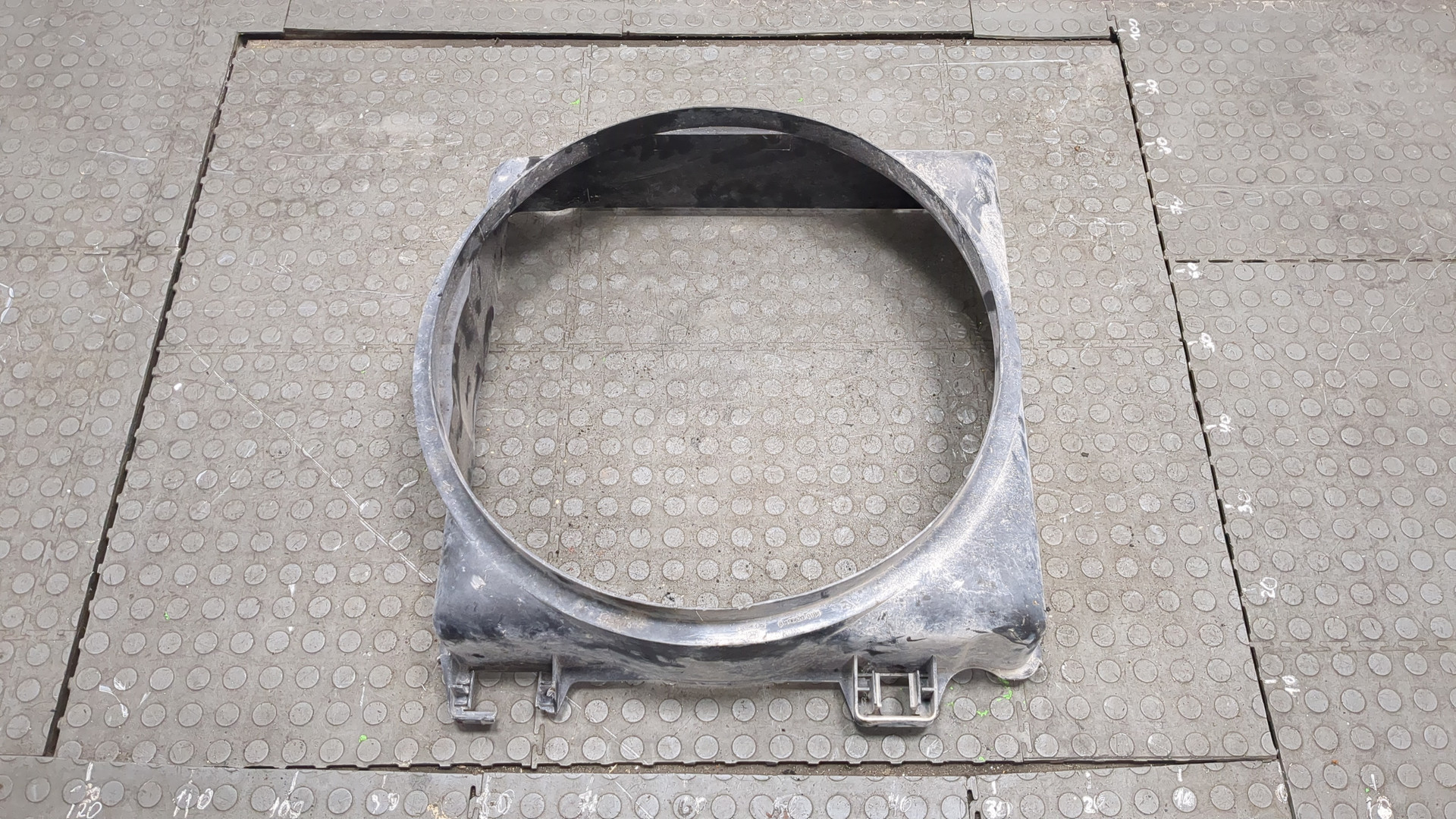 Диффузор вентилятора