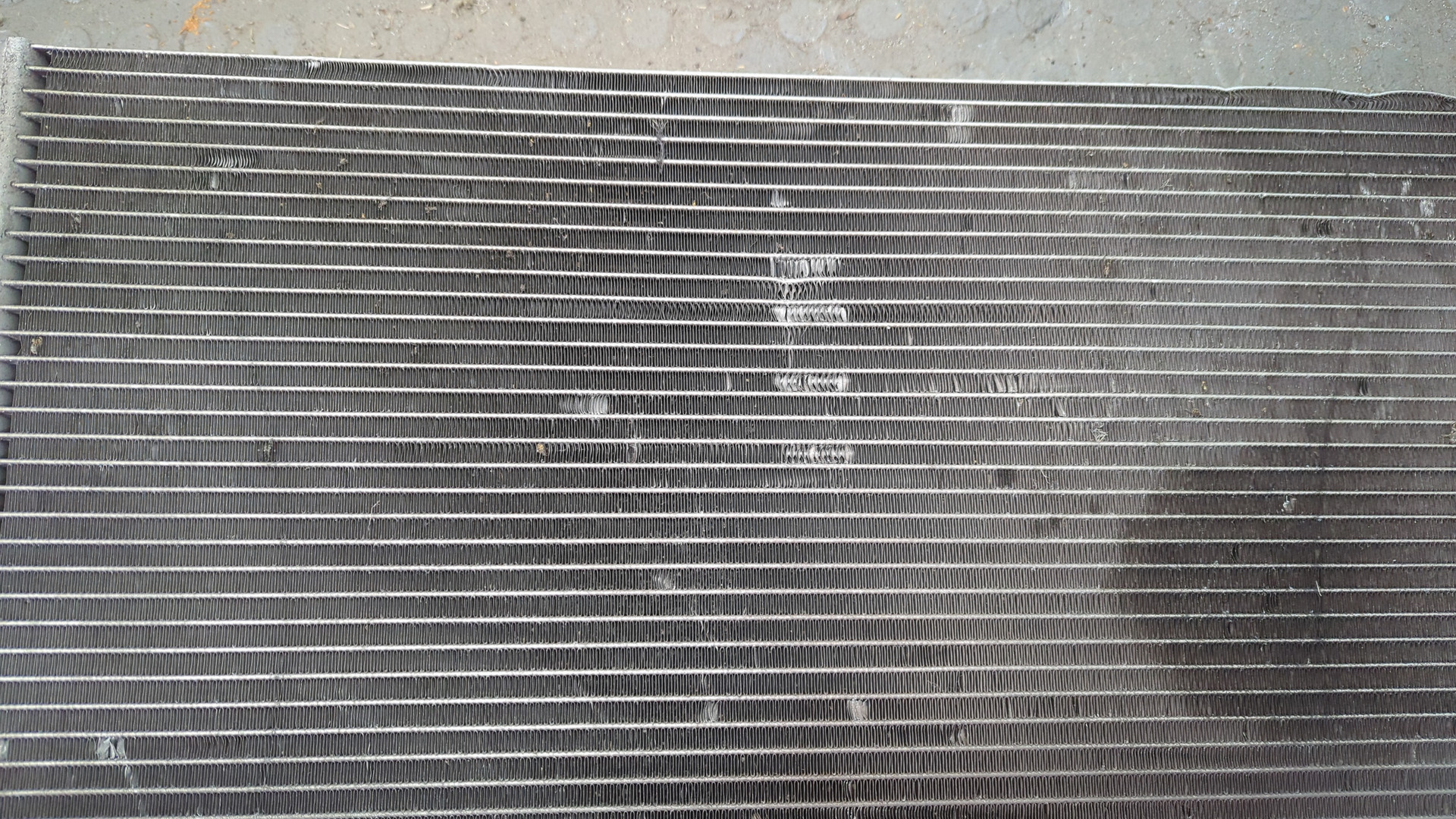 Радиатор кондиционера / конденсер