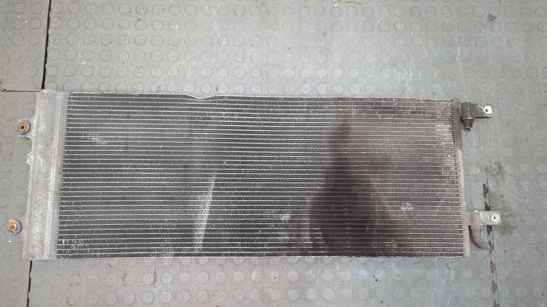 Радиатор кондиционера / конденсер