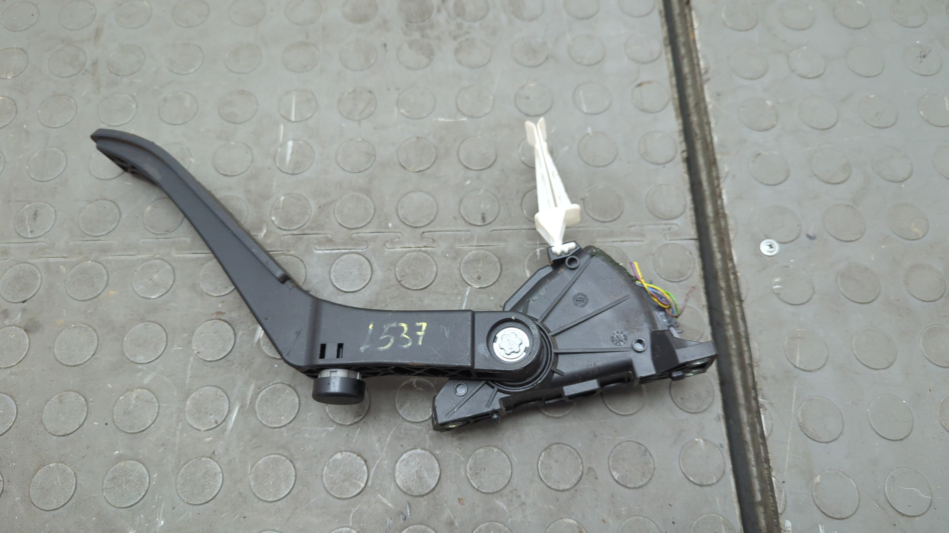 Педаль газа