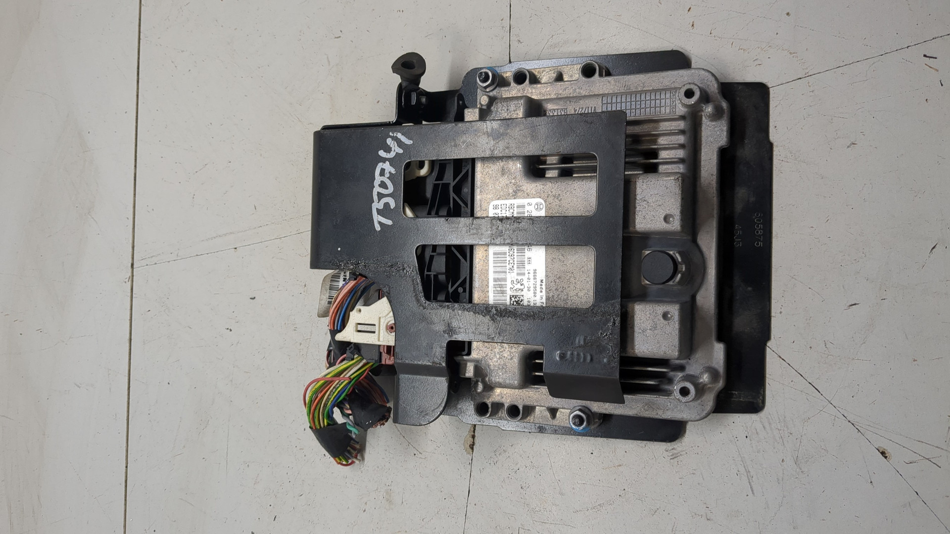 Блок управления двигателем