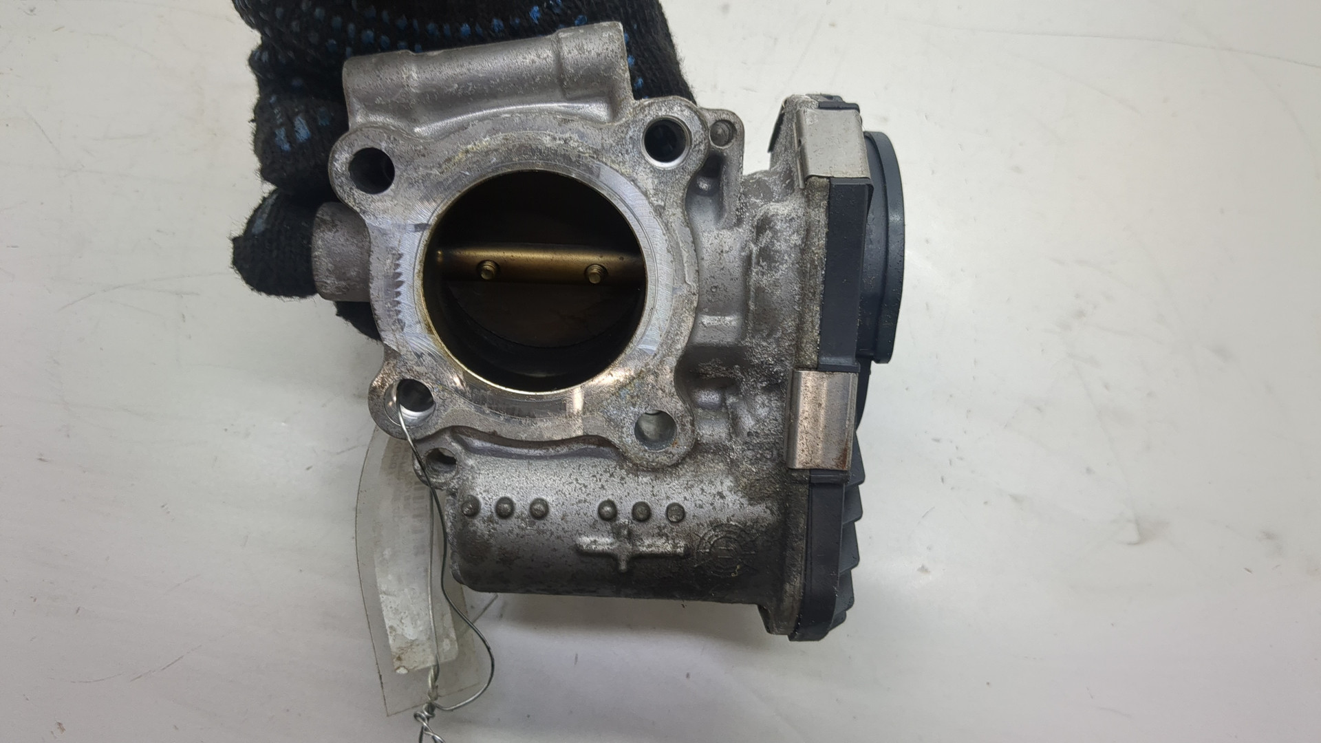 Заслонка дроссельная электрическая